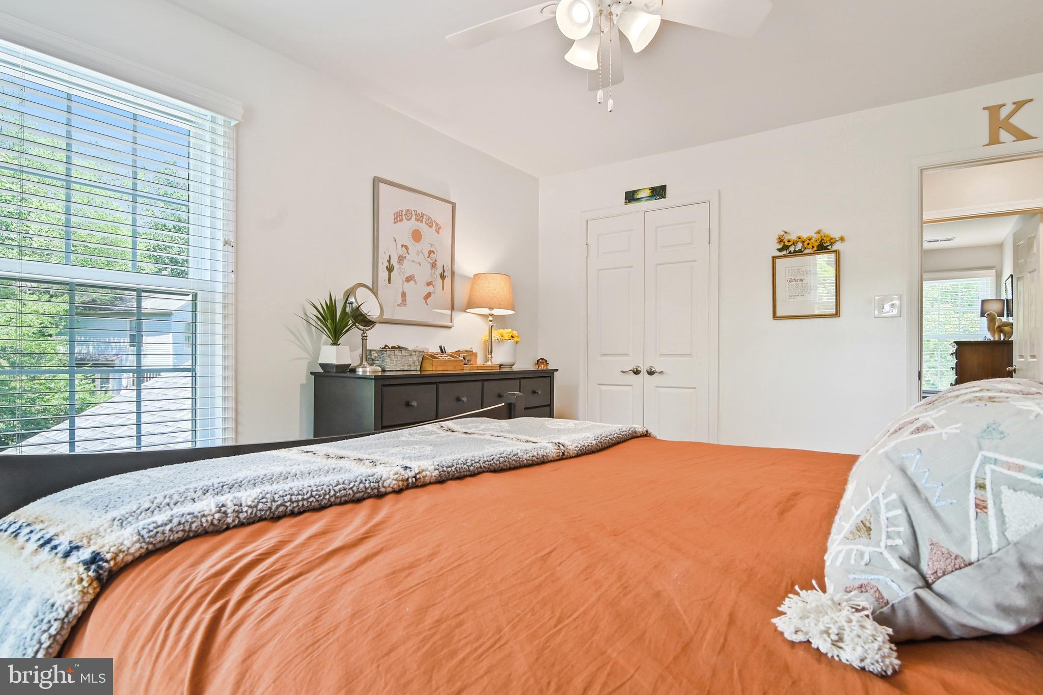 FAIRFAX STATION - Residential