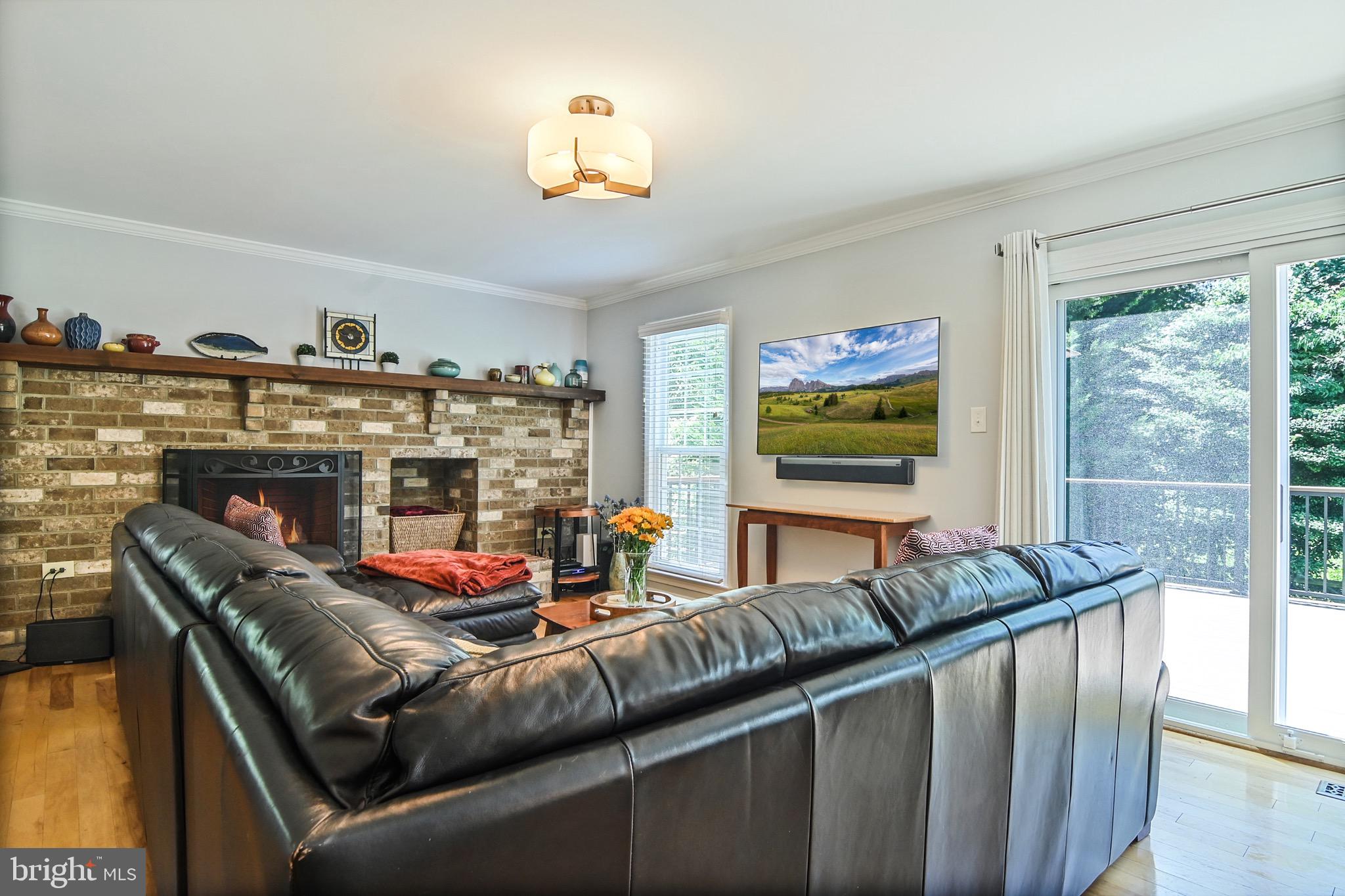 FAIRFAX STATION - Residential