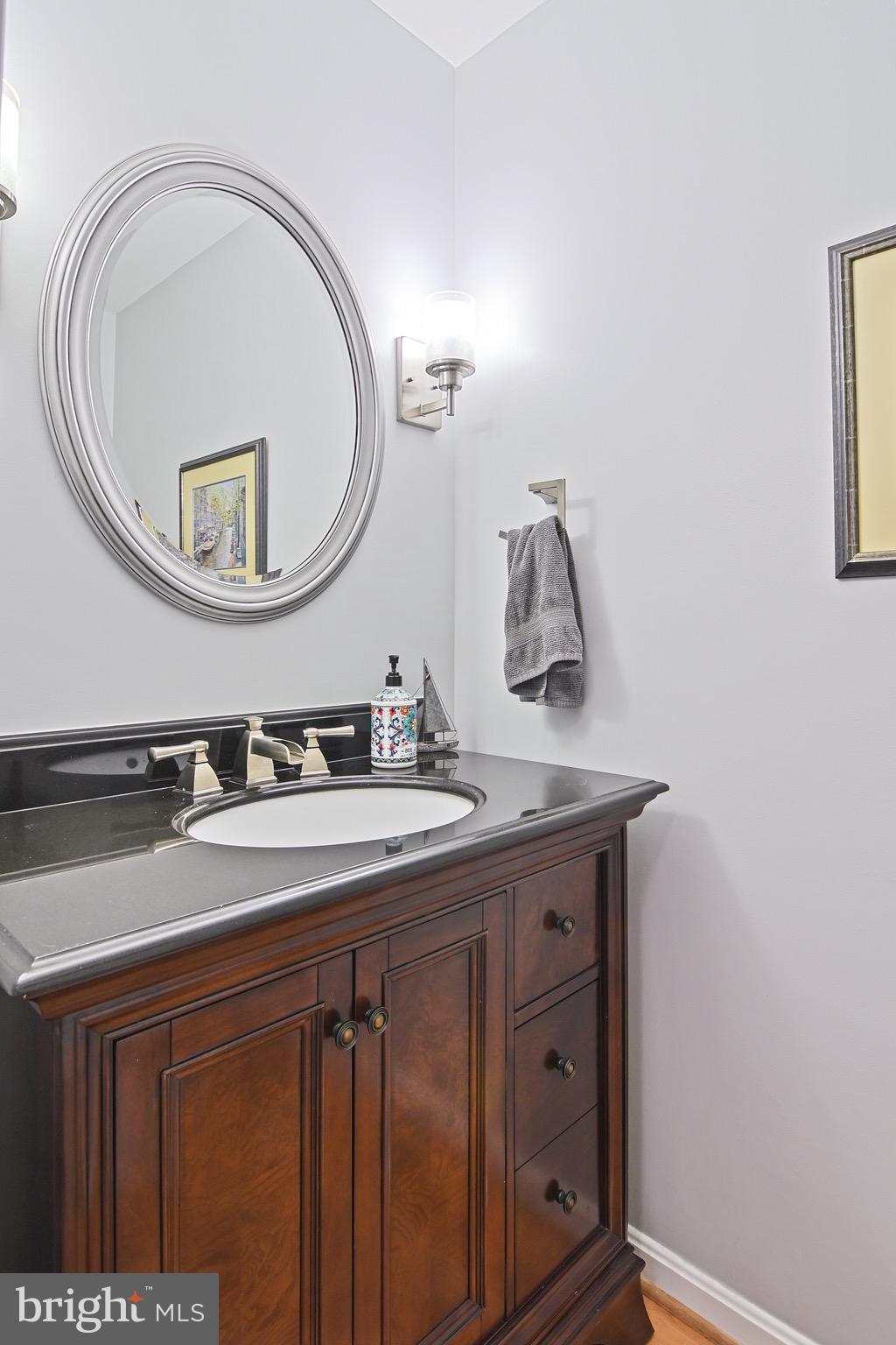 FAIRFAX STATION - Residential