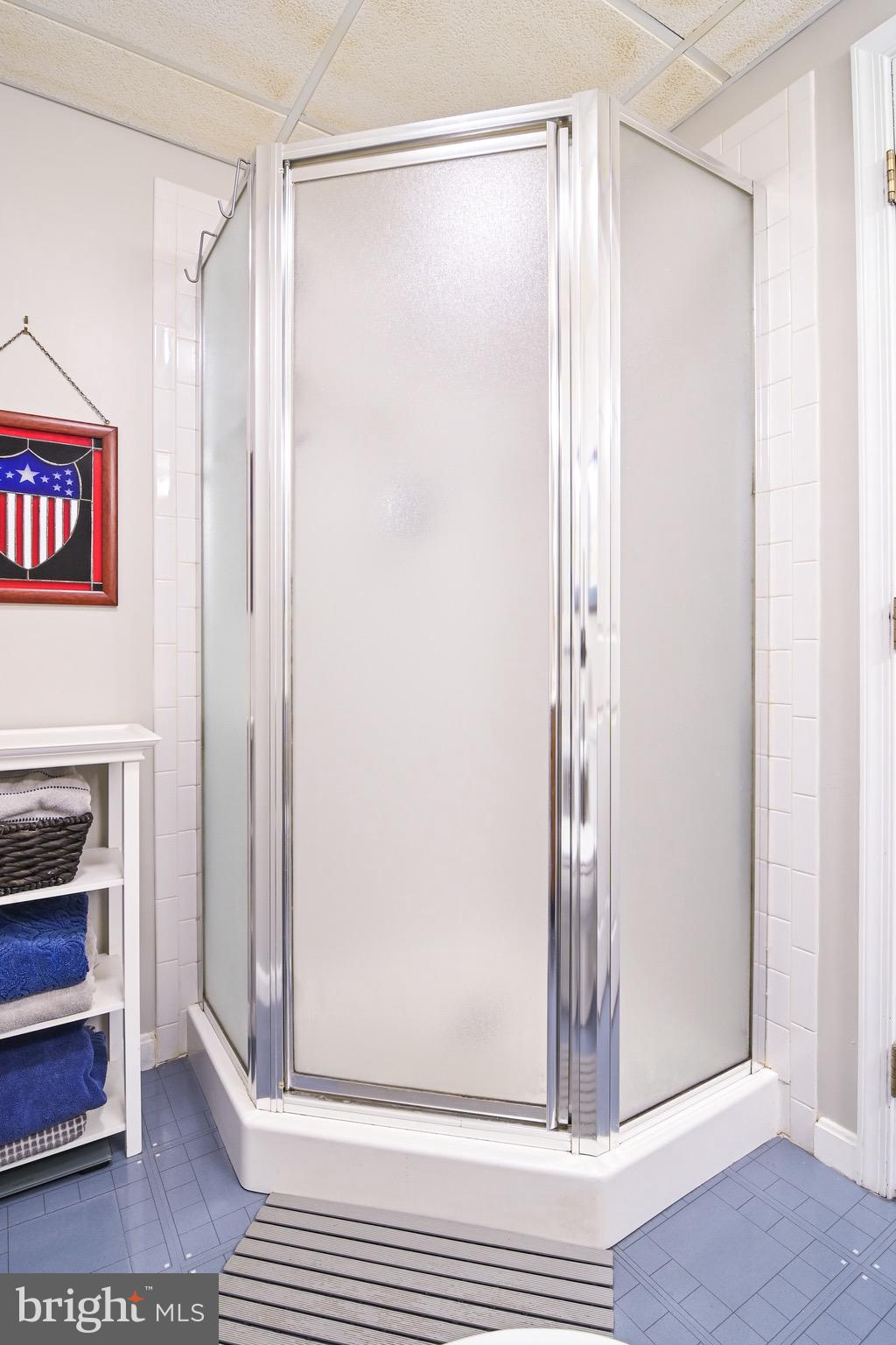 FAIRFAX STATION - Residential