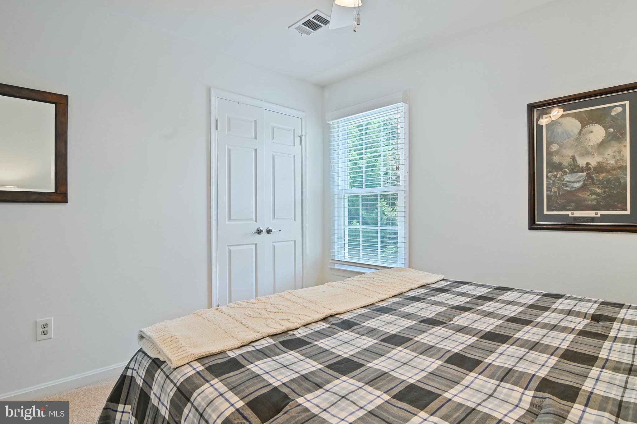 FAIRFAX STATION - Residential