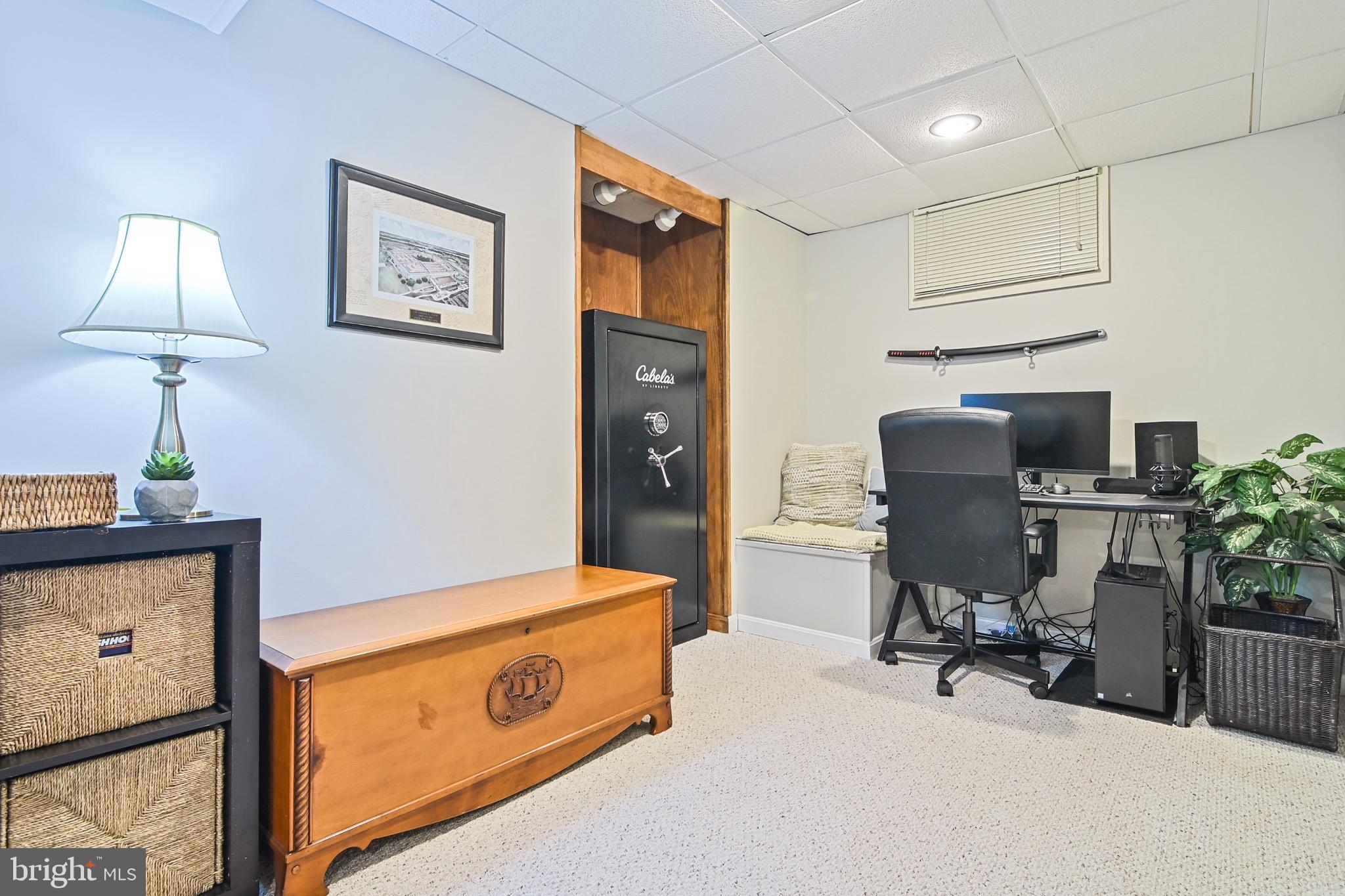 FAIRFAX STATION - Residential