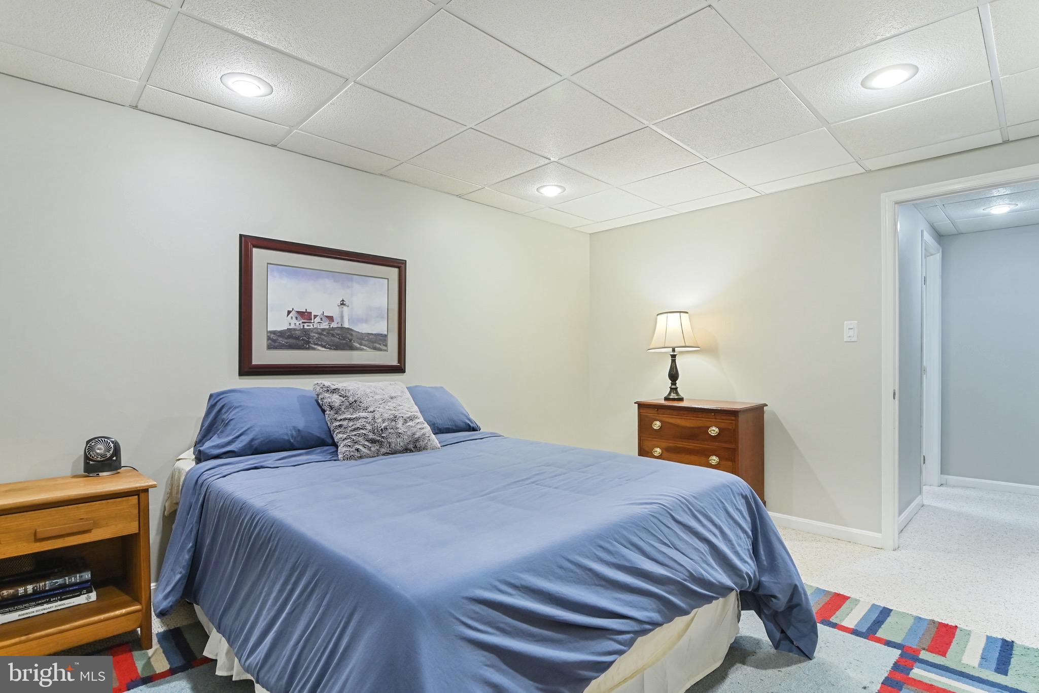 FAIRFAX STATION - Residential