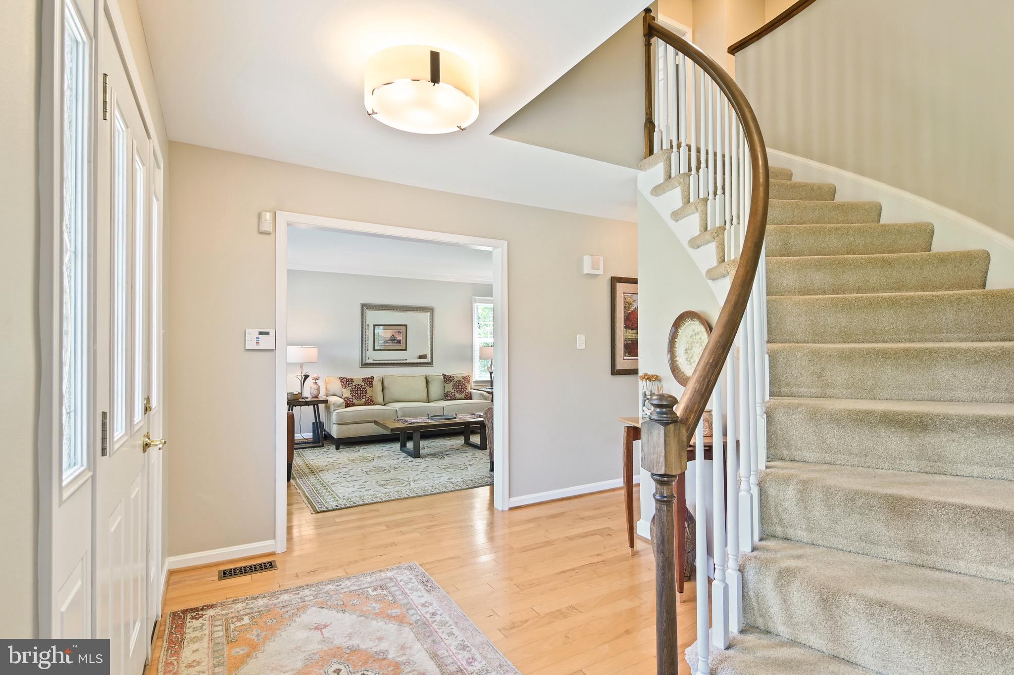 FAIRFAX STATION - Residential