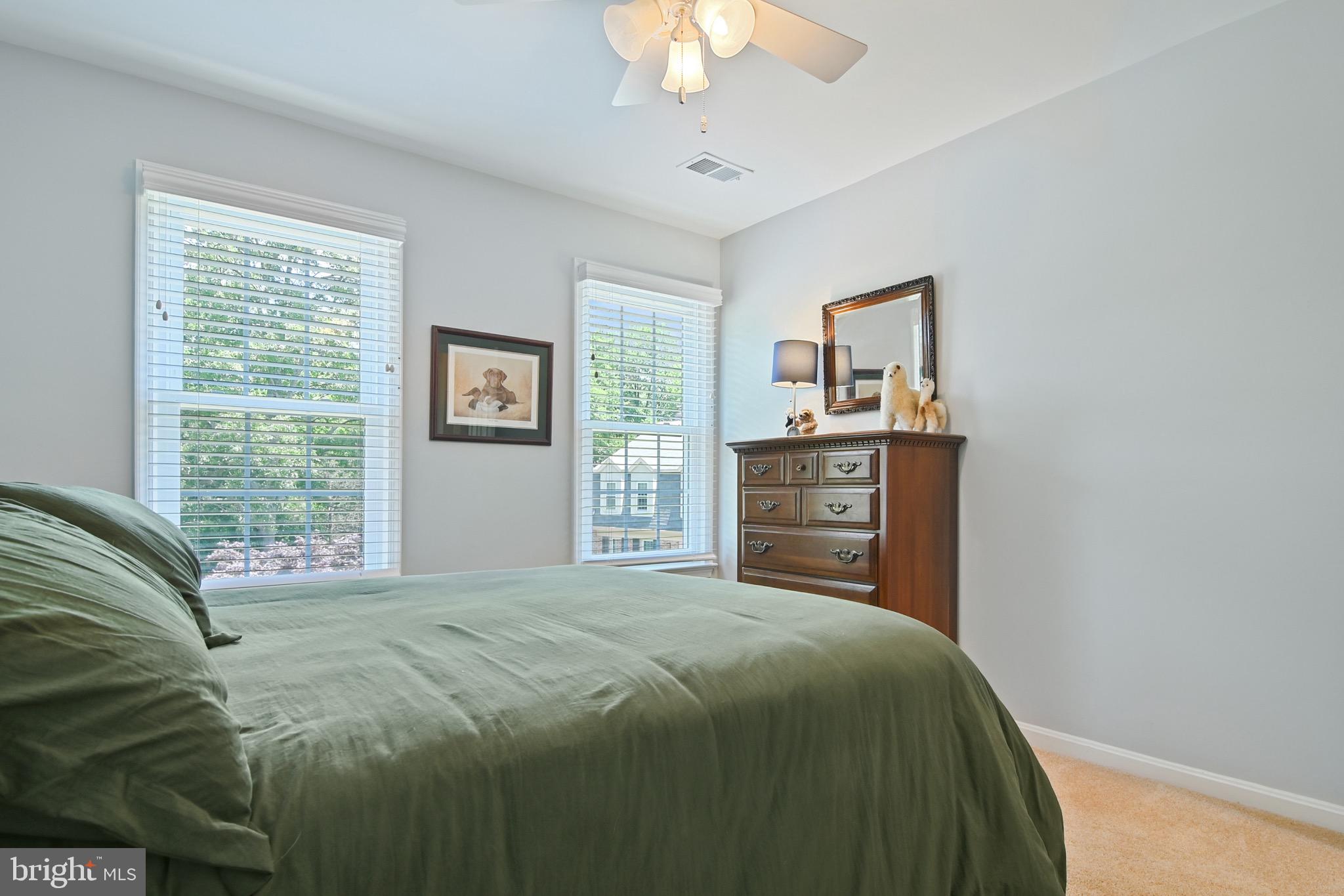 FAIRFAX STATION - Residential