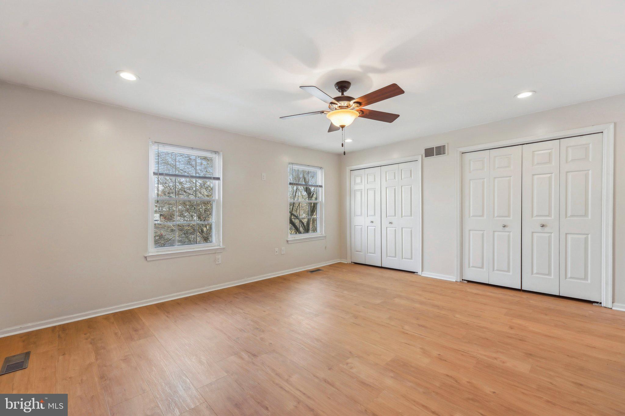 FOX RIDGE - Residential