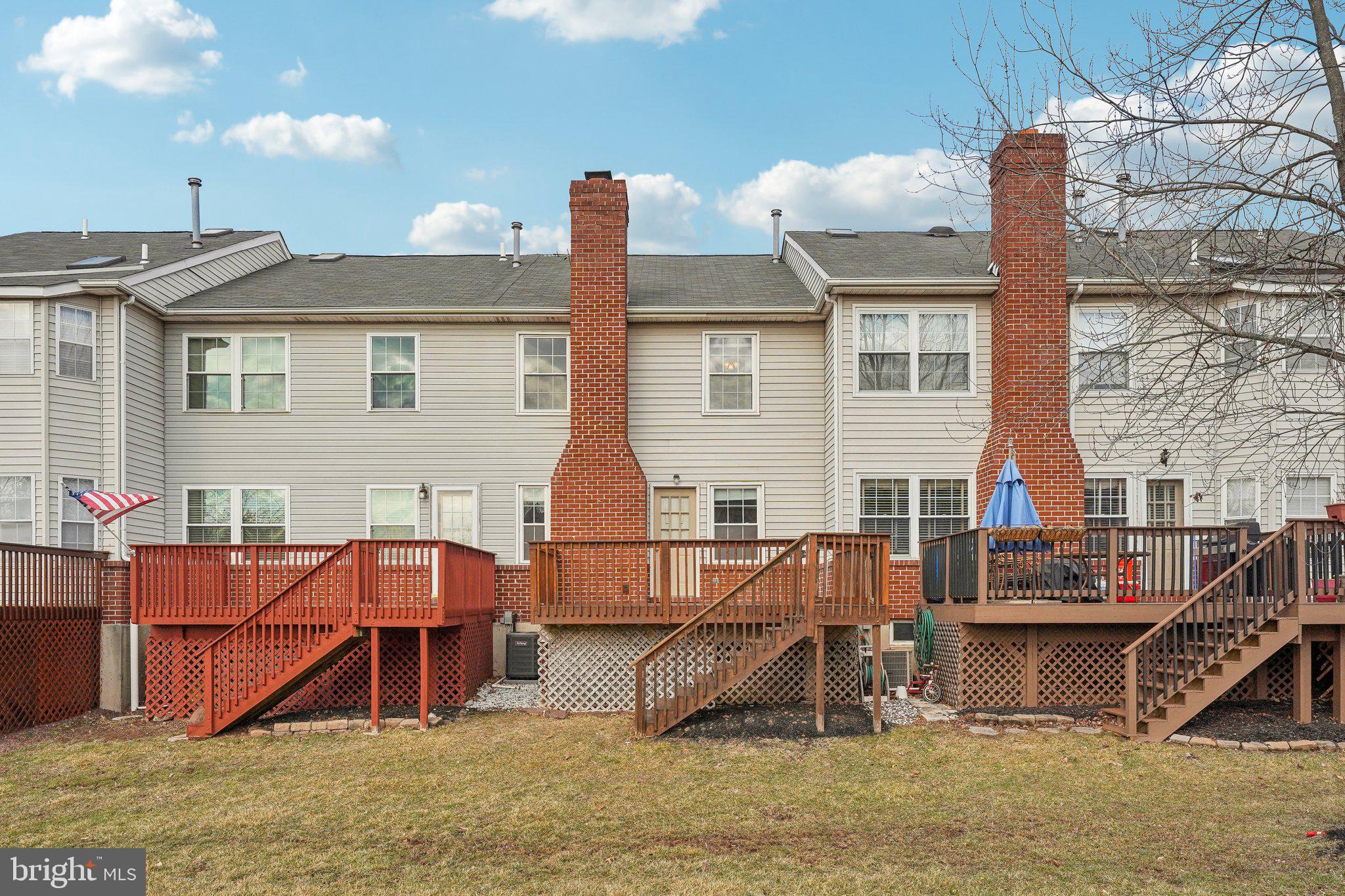 FOX RIDGE - Residential