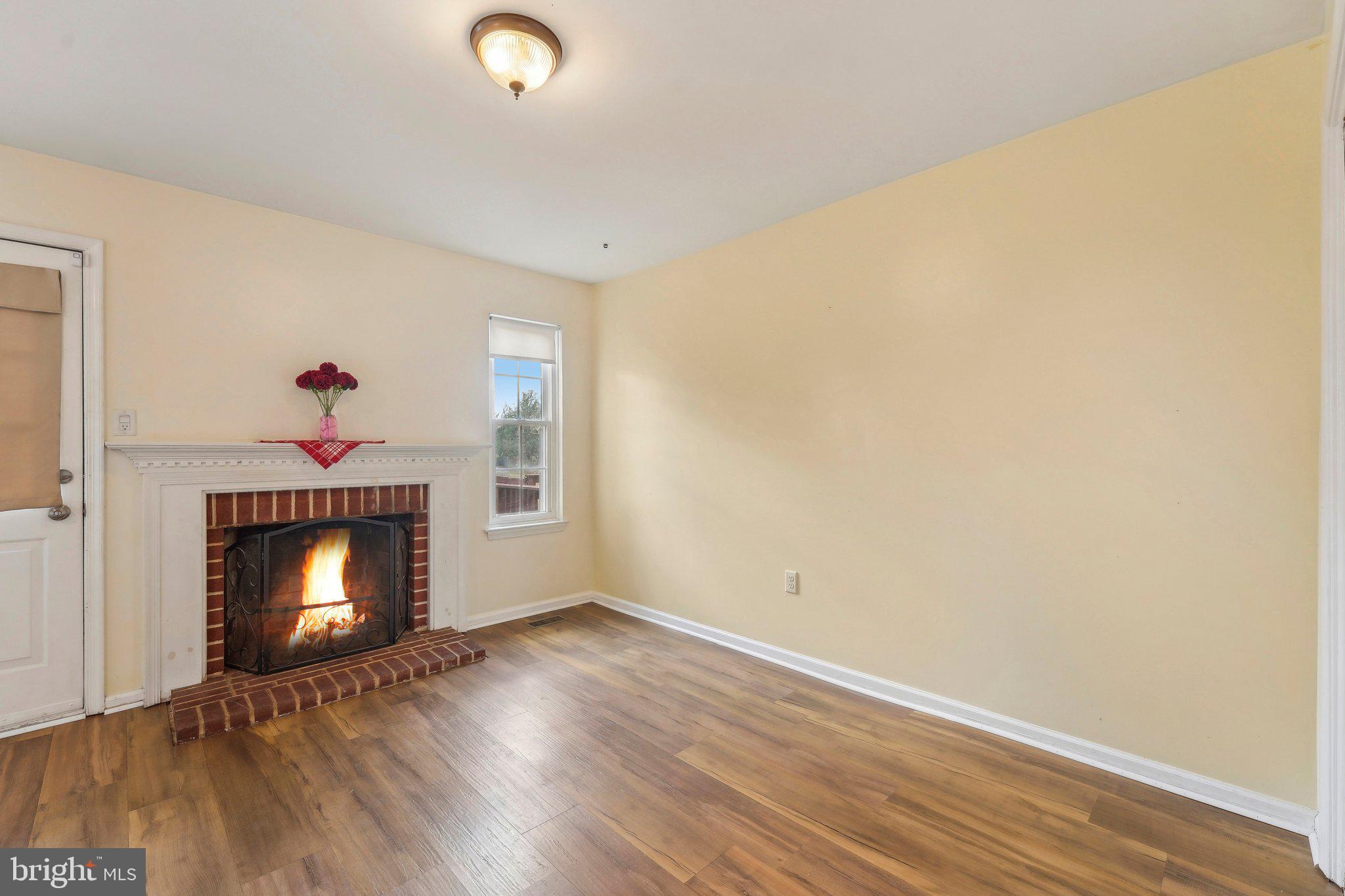 FOX RIDGE - Residential