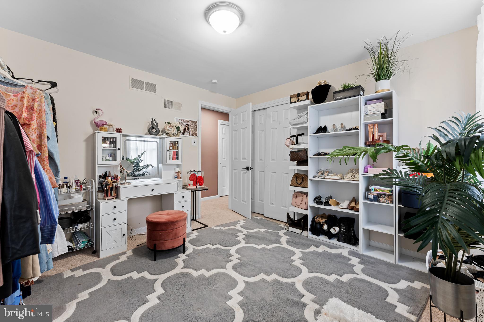 NORRITON WOODS - Residential