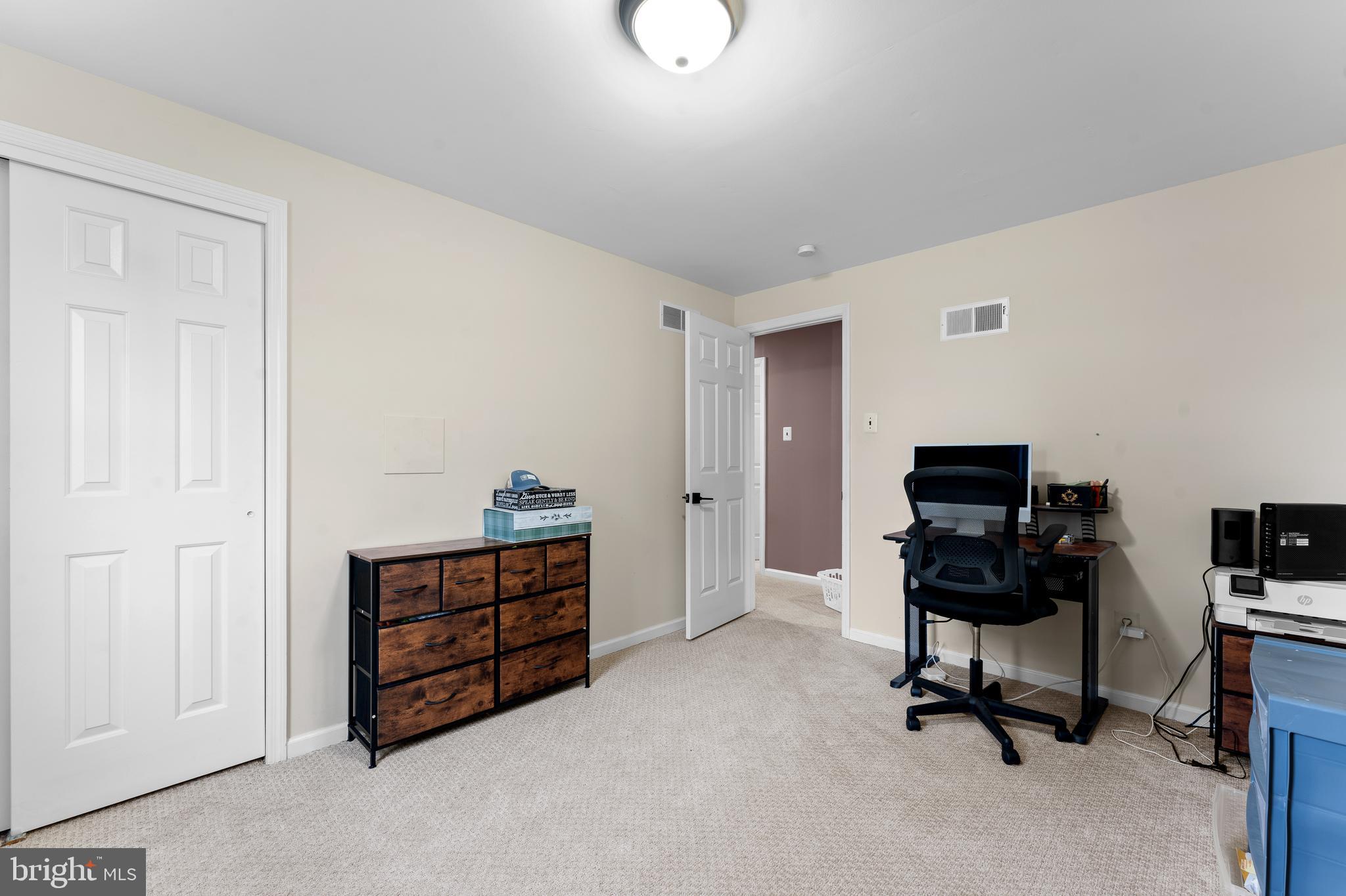 NORRITON WOODS - Residential