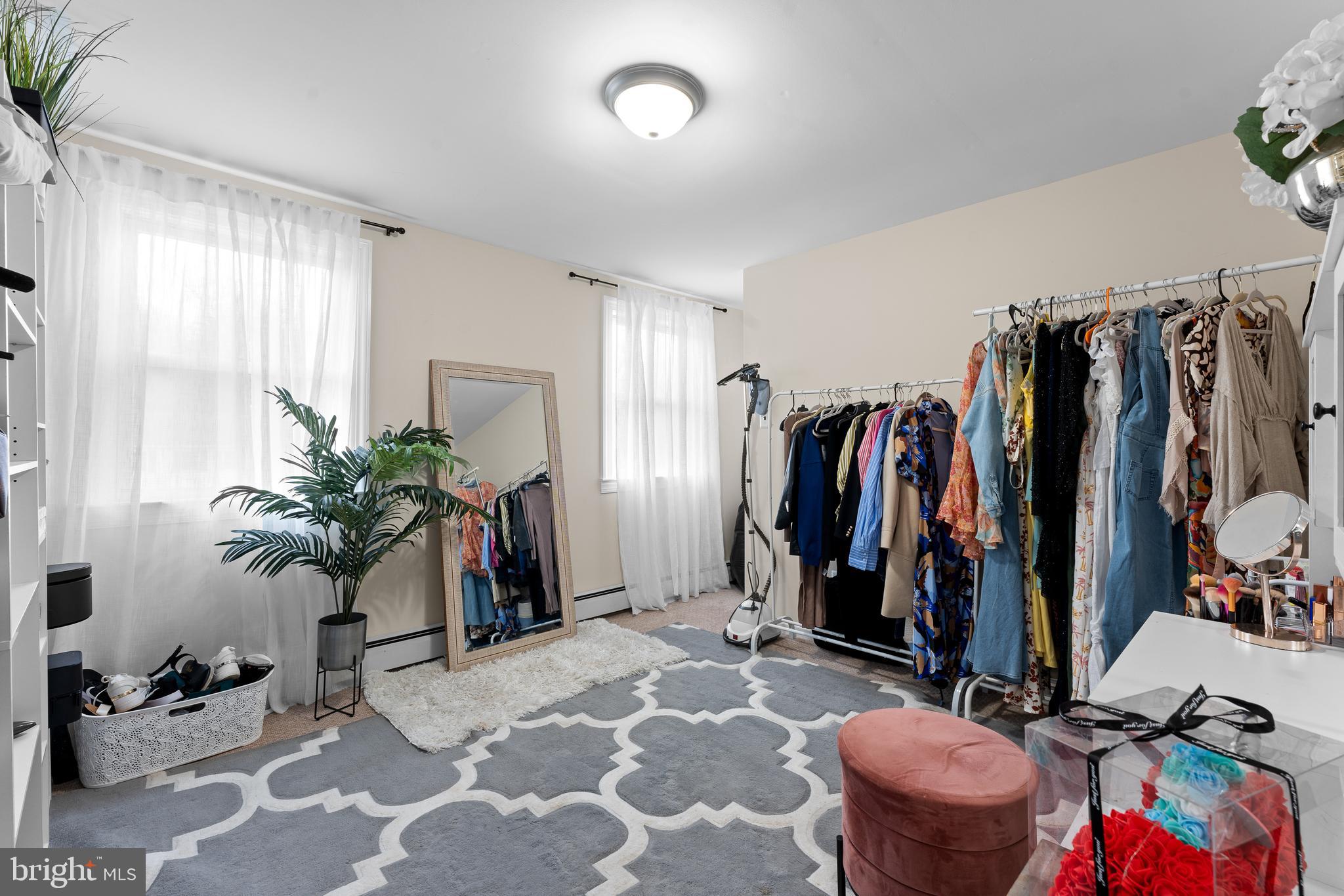 NORRITON WOODS - Residential