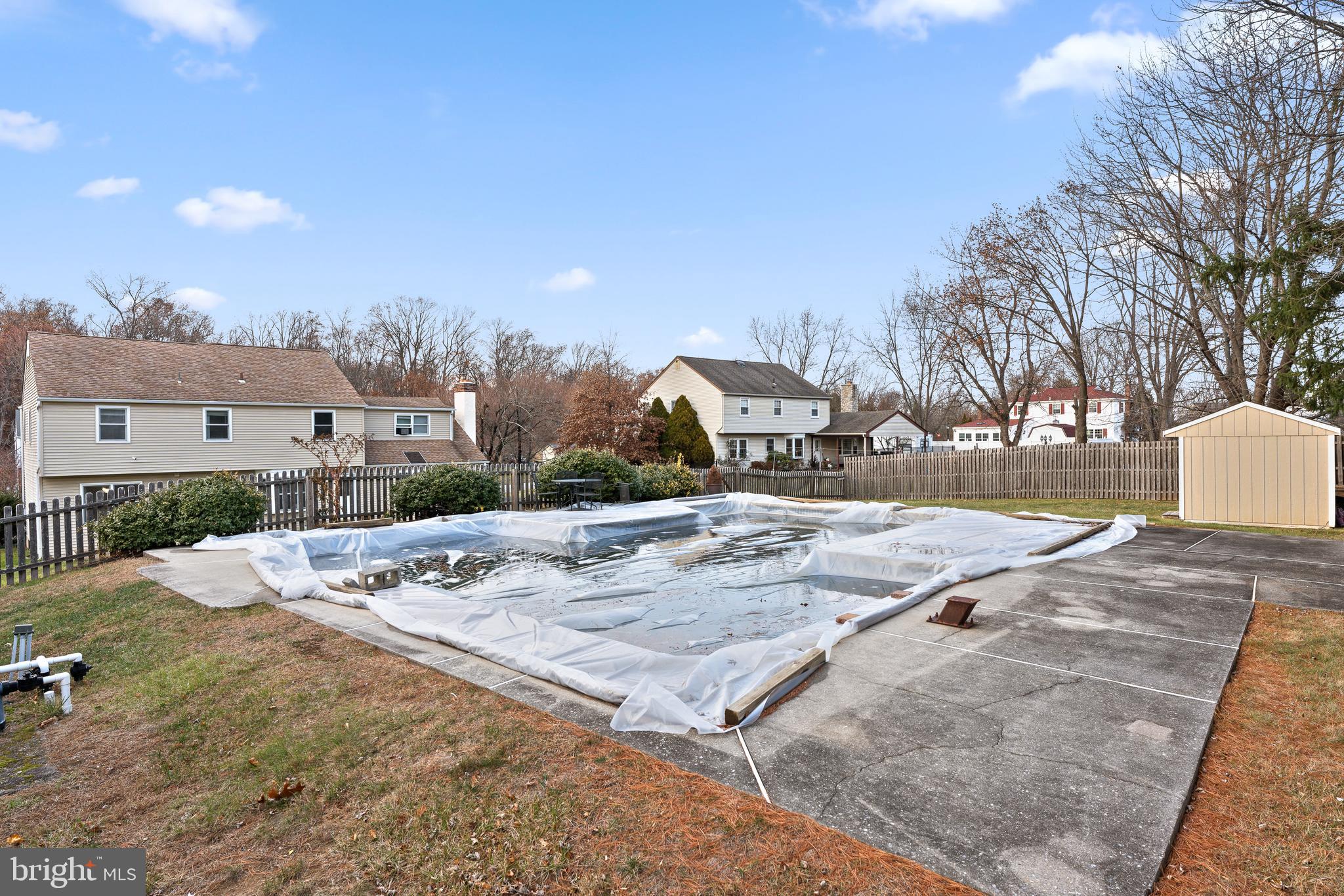 NORRITON WOODS - Residential