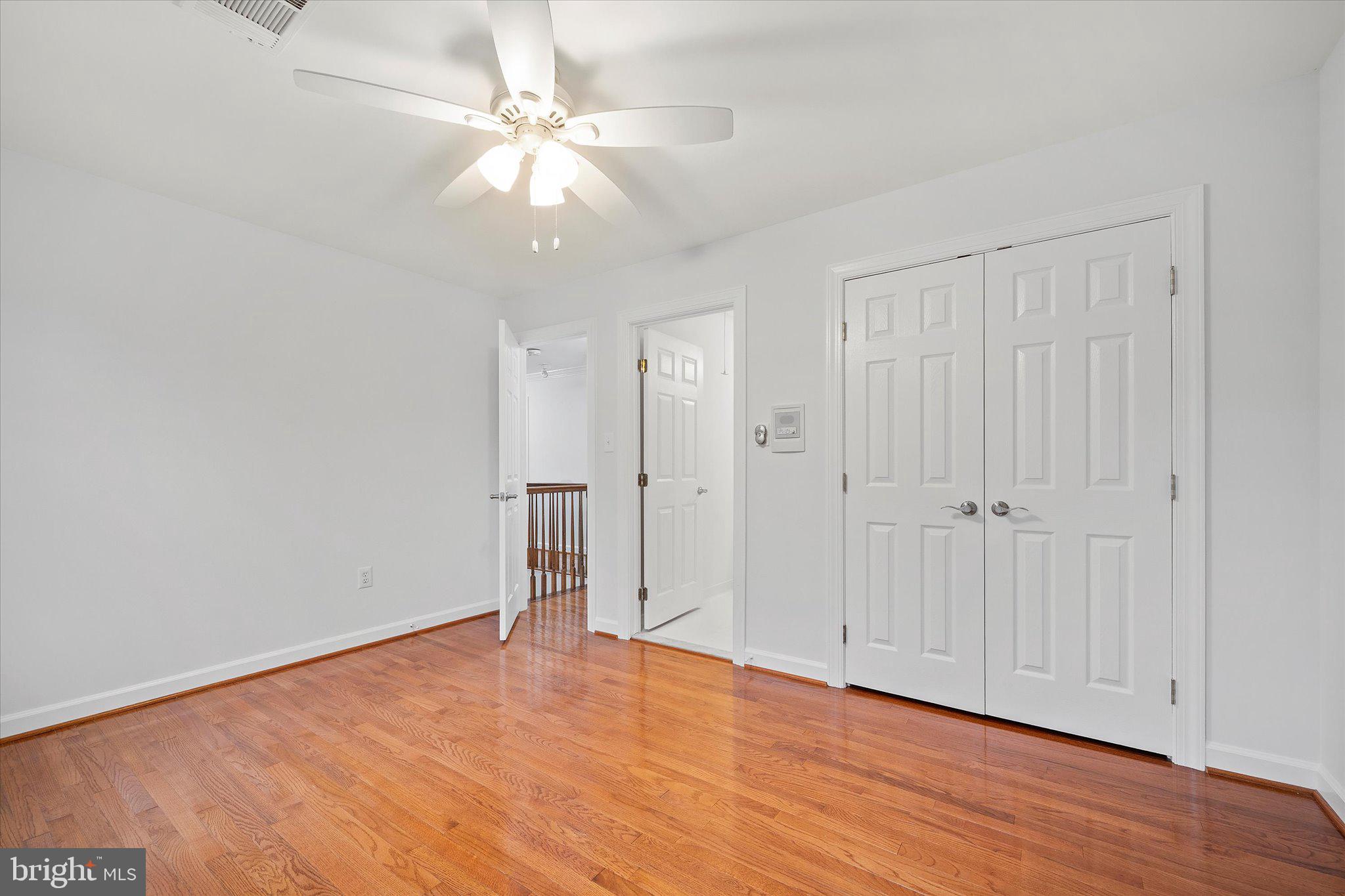 ROCKPOINTE - Residential