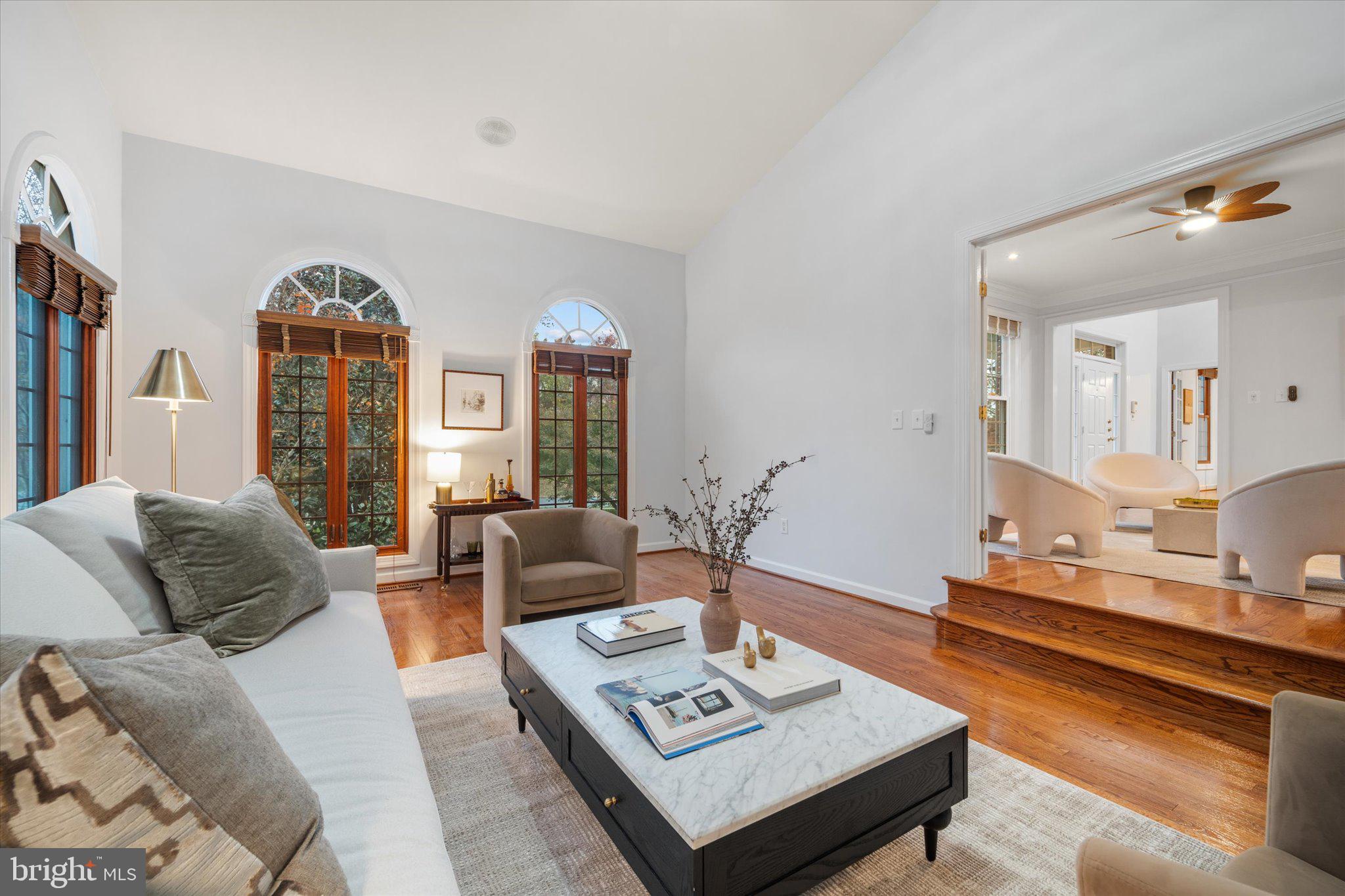 ROCKPOINTE - Residential