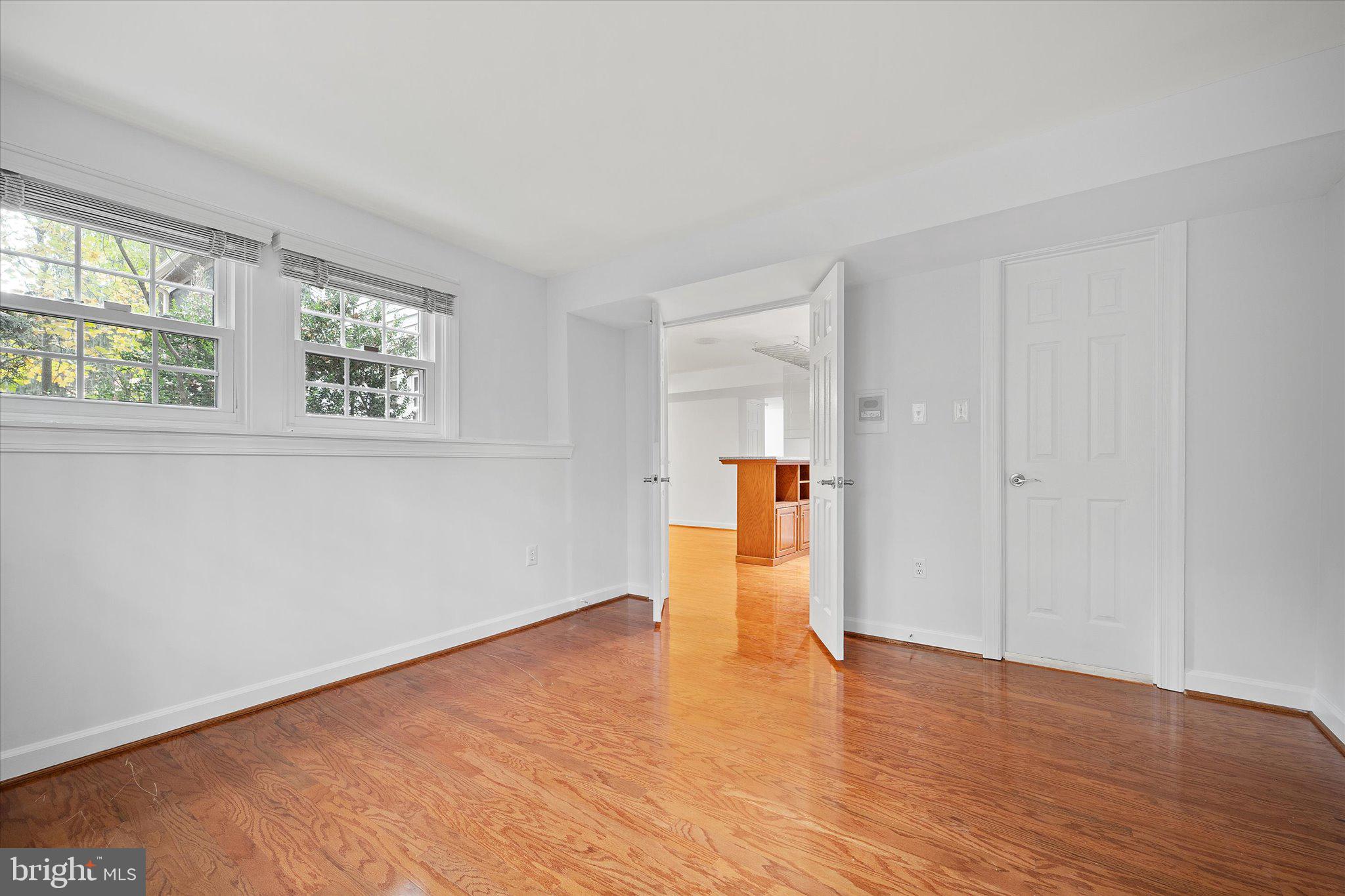 ROCKPOINTE - Residential