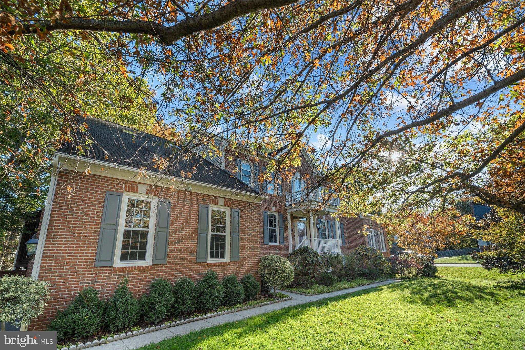 5495 ROCKPOINTE DRIVE