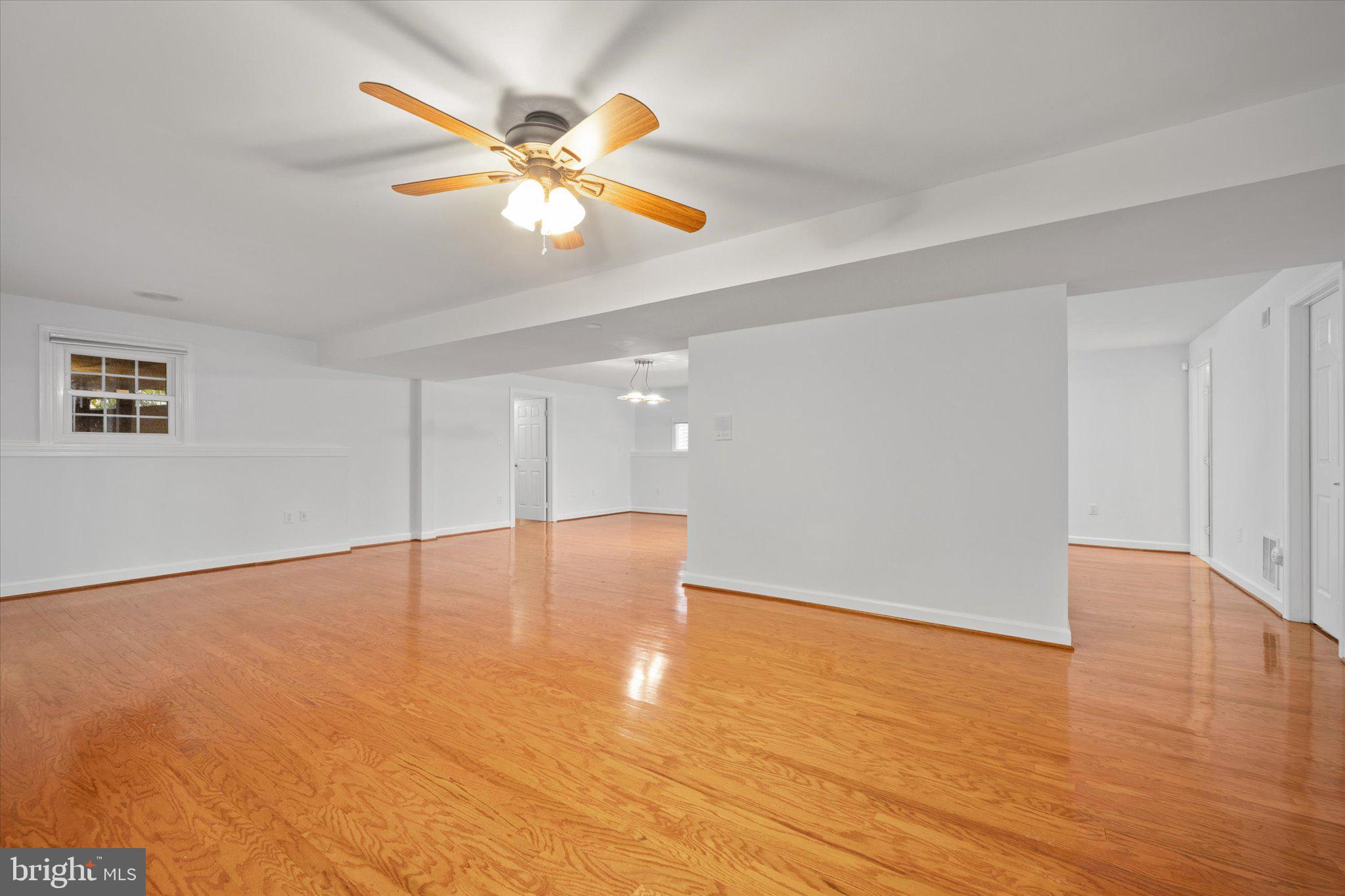 ROCKPOINTE - Residential