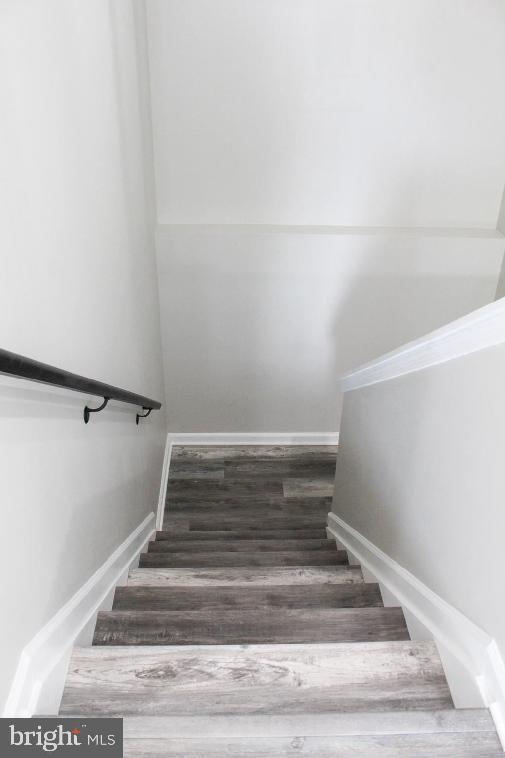 GRAY MANOR - Residential