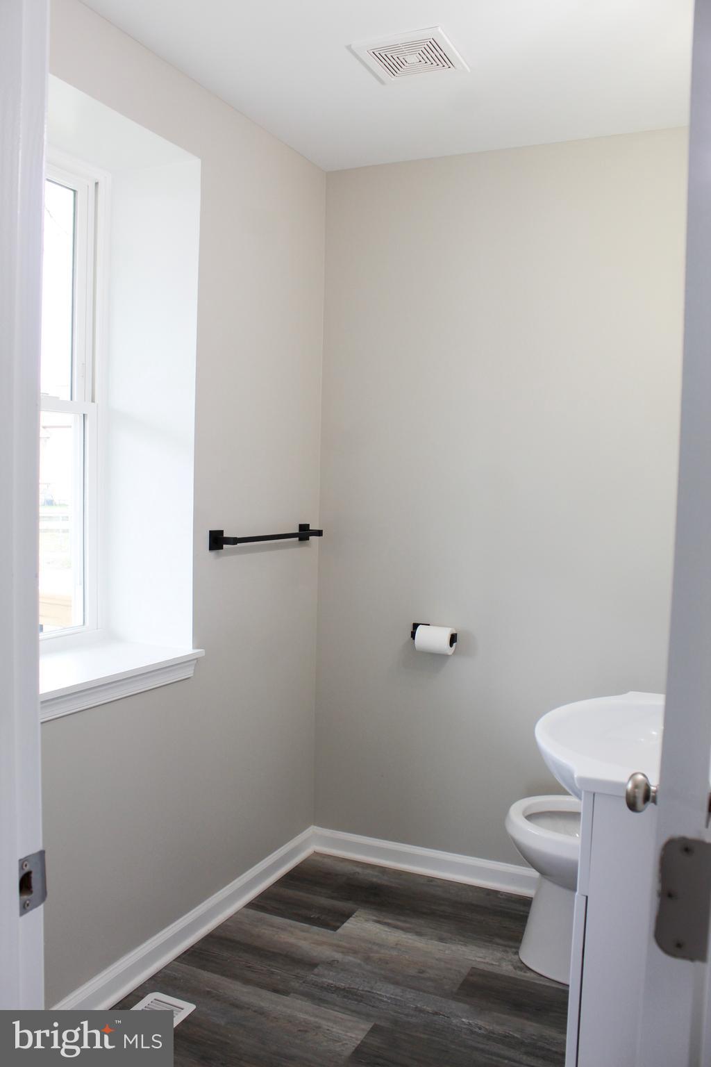 GRAY MANOR - Residential