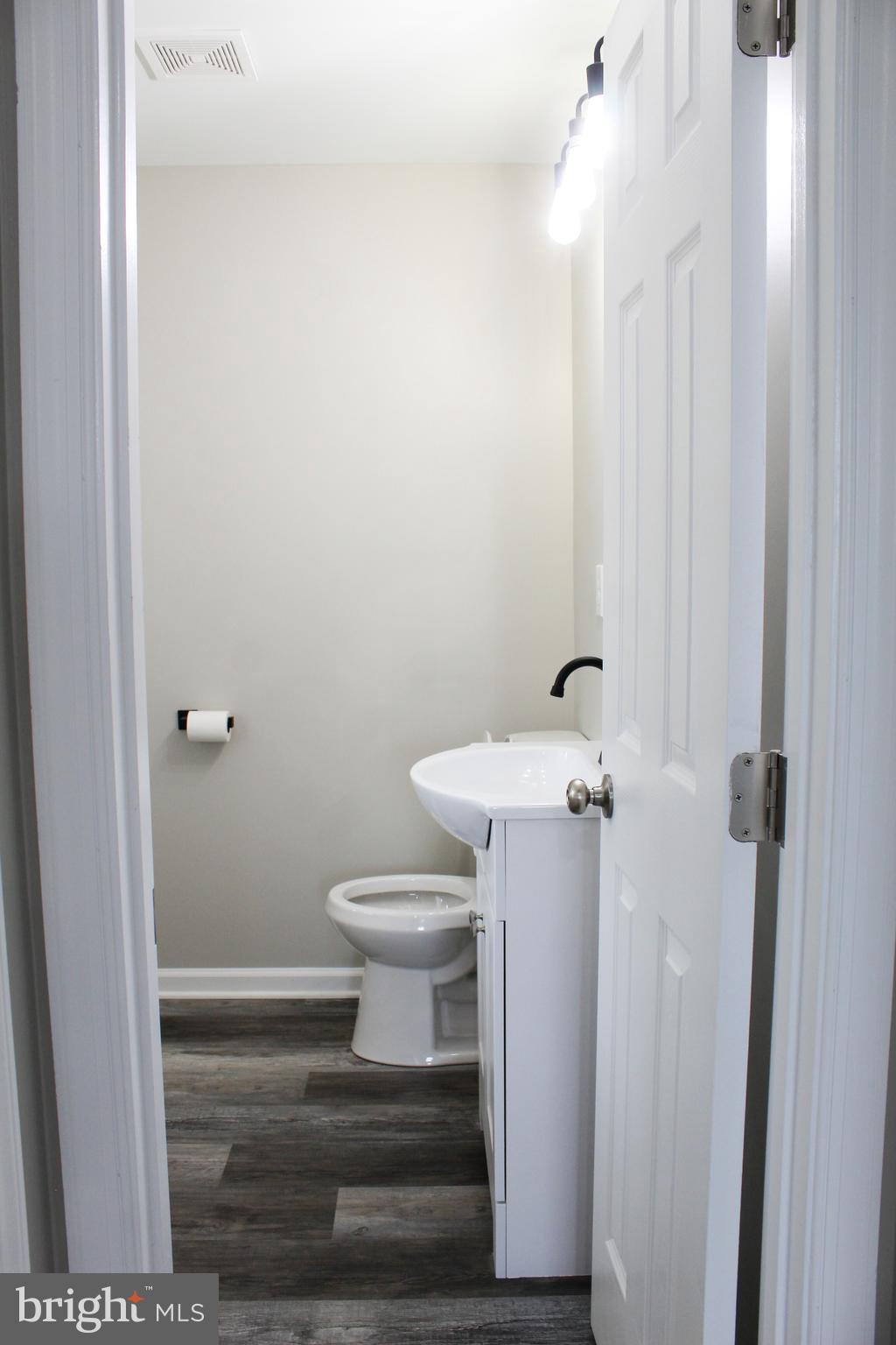 GRAY MANOR - Residential