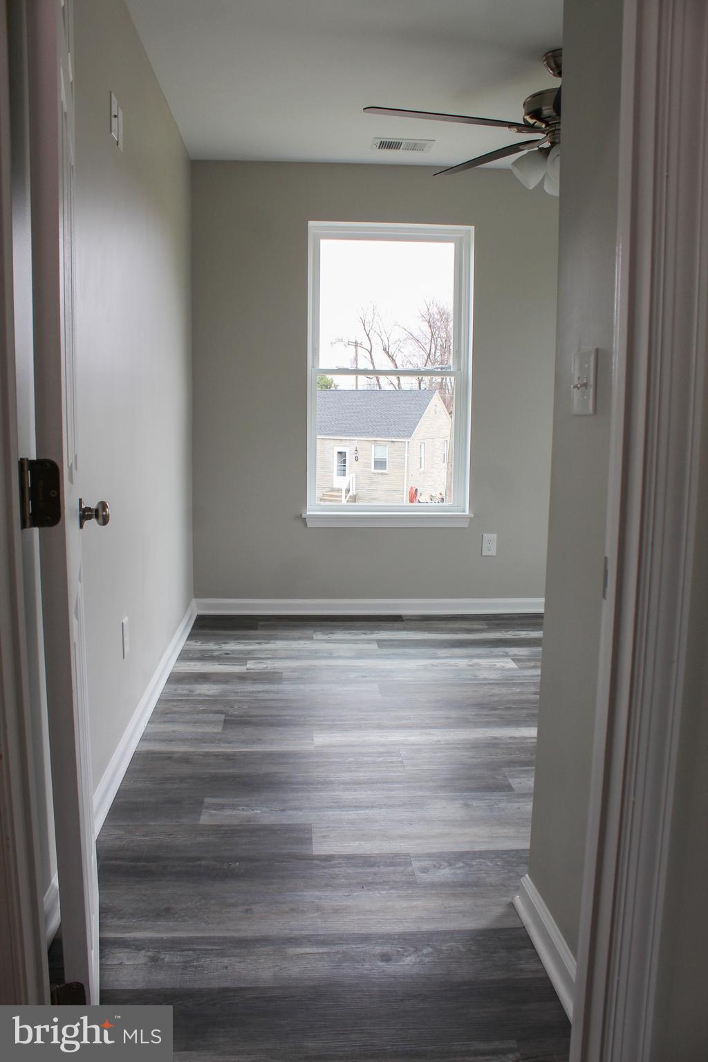 GRAY MANOR - Residential