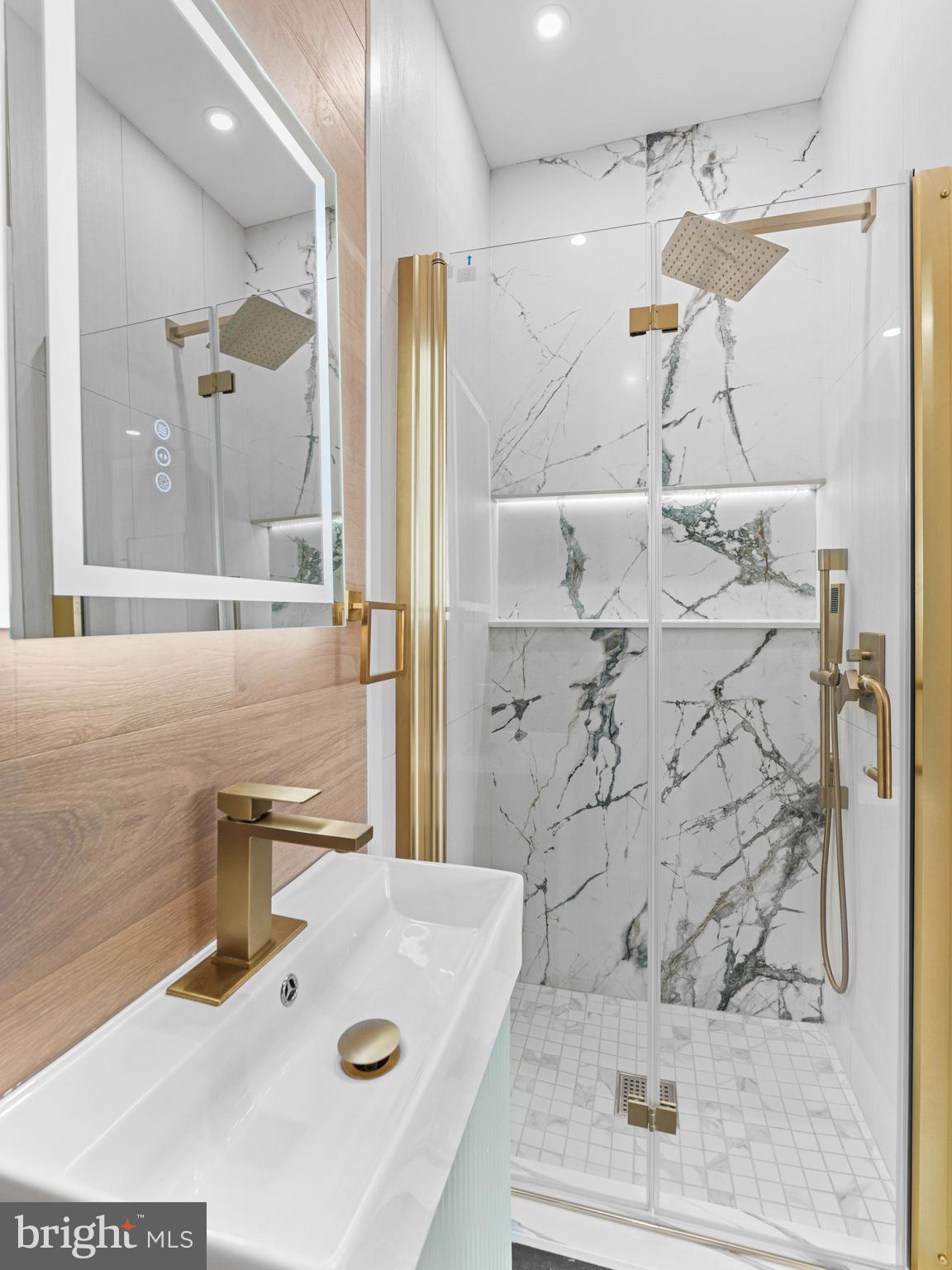 WEST PHILADELPHIA - Residential