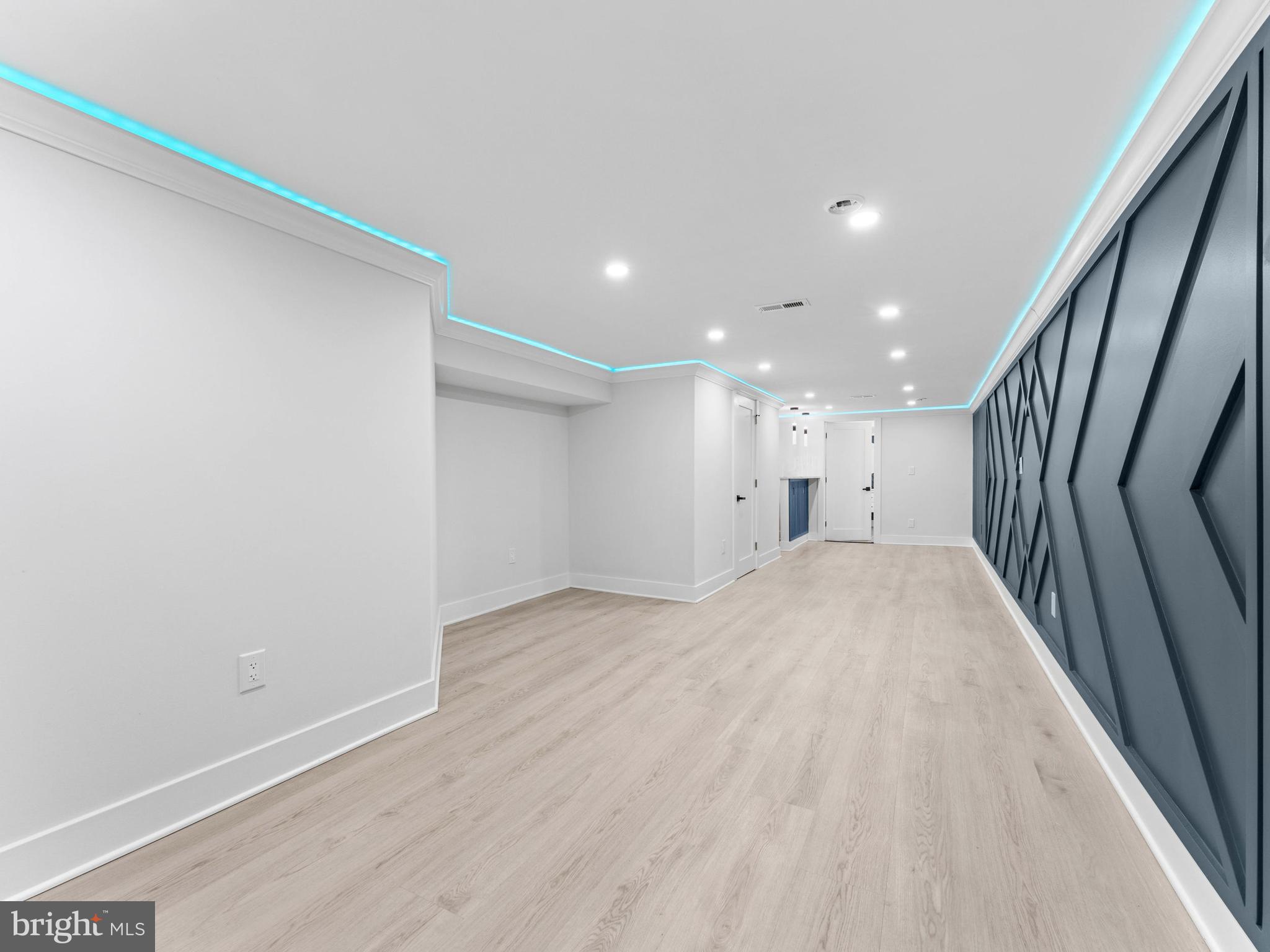 WEST PHILADELPHIA - Residential