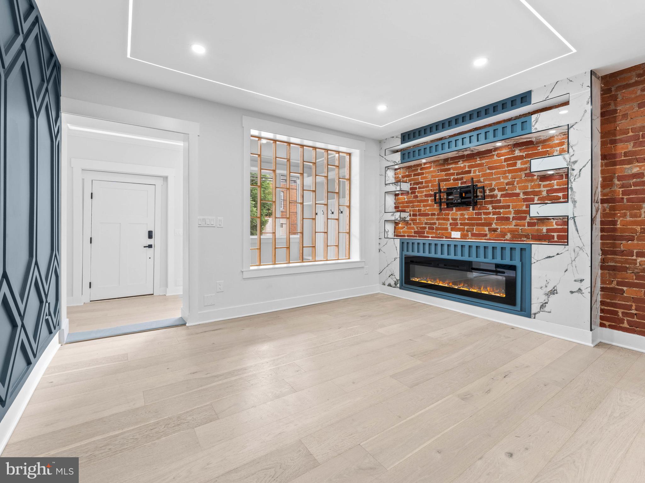 WEST PHILADELPHIA - Residential