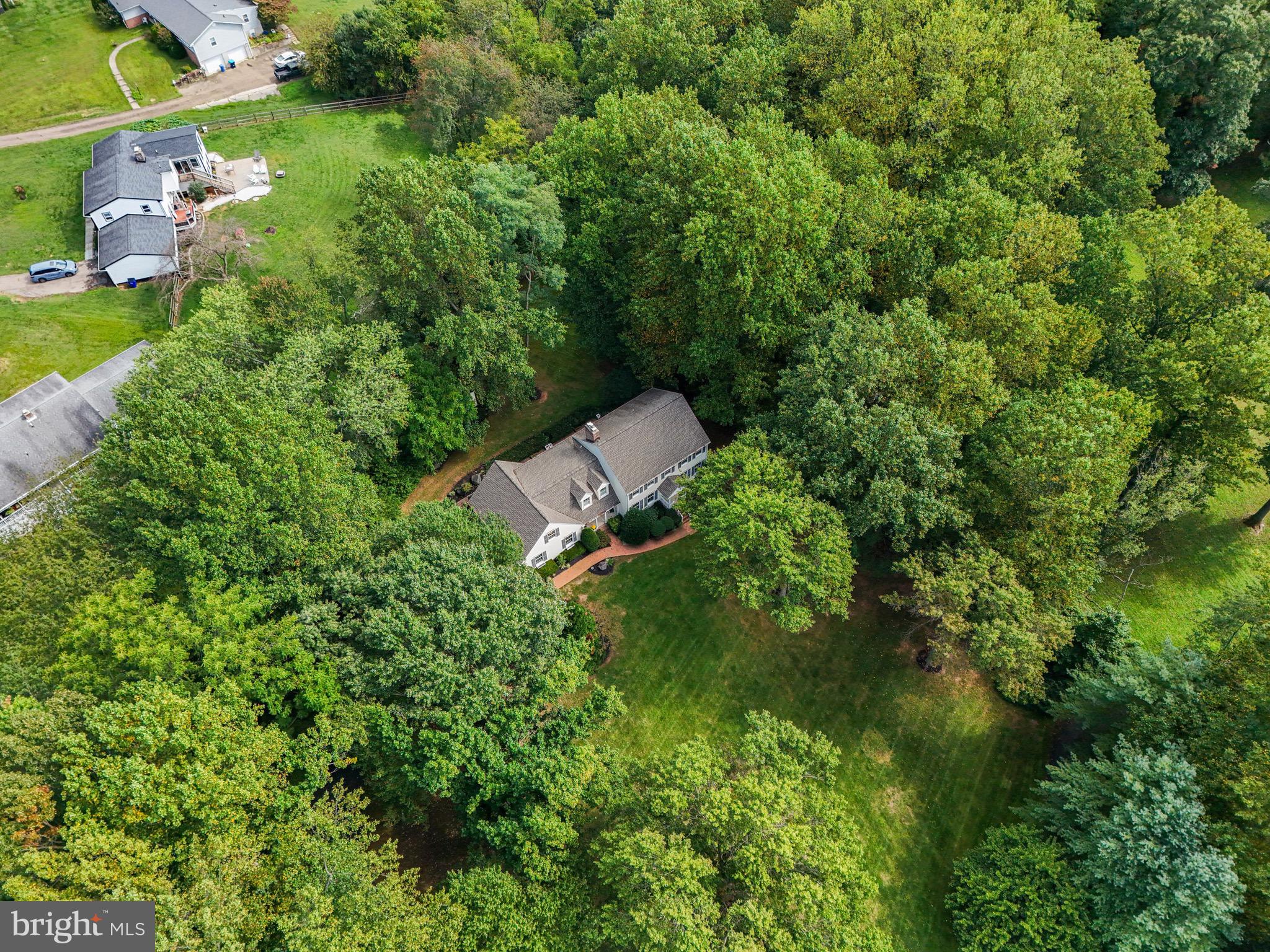 ORCHARD LAKES - Residential