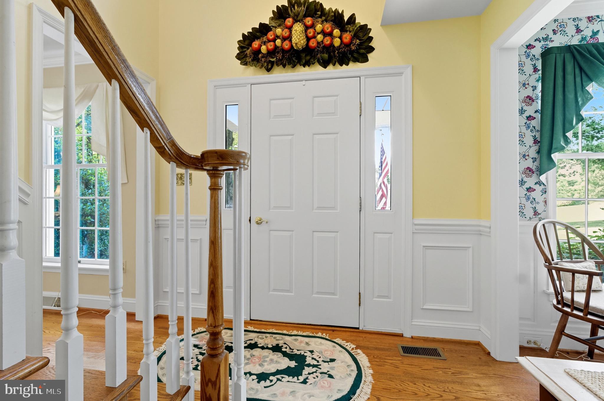 ORCHARD LAKES - Residential