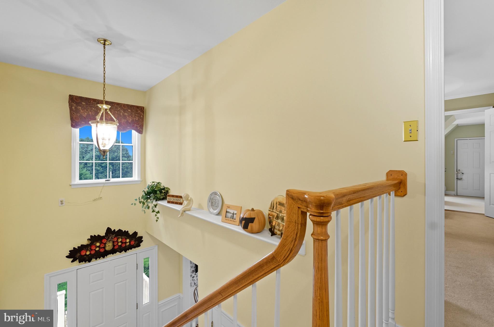 ORCHARD LAKES - Residential