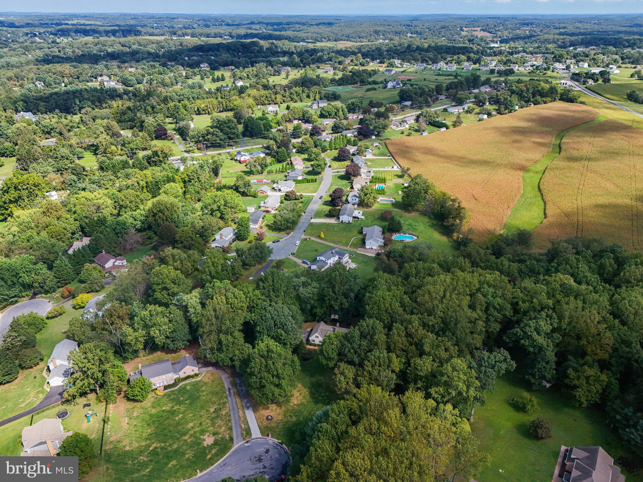 ORCHARD LAKES - Residential