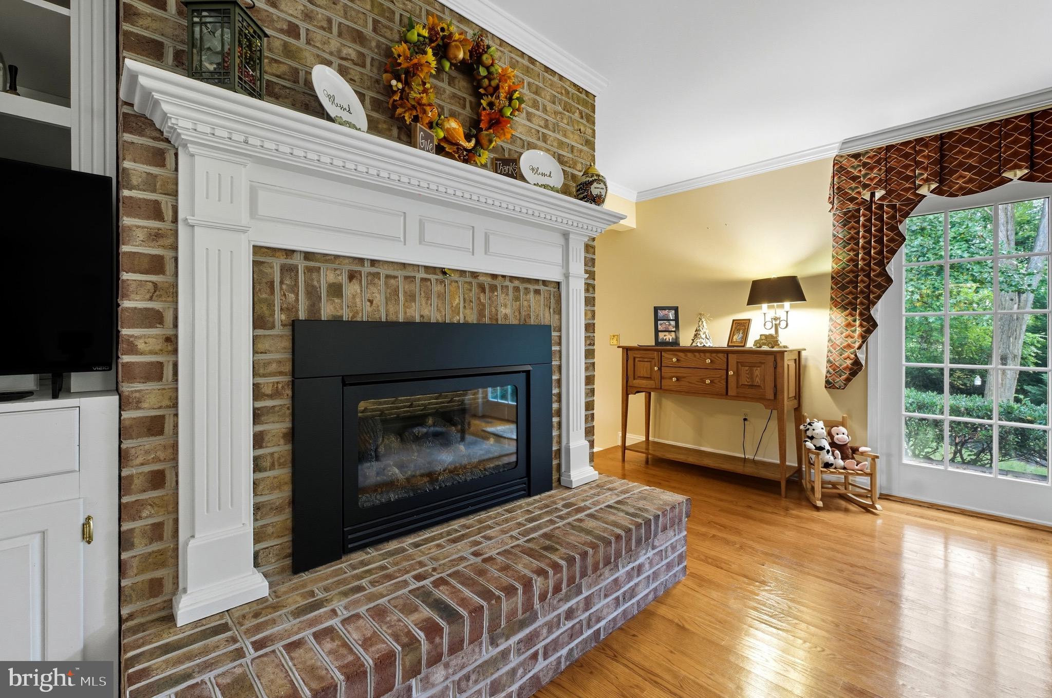 ORCHARD LAKES - Residential