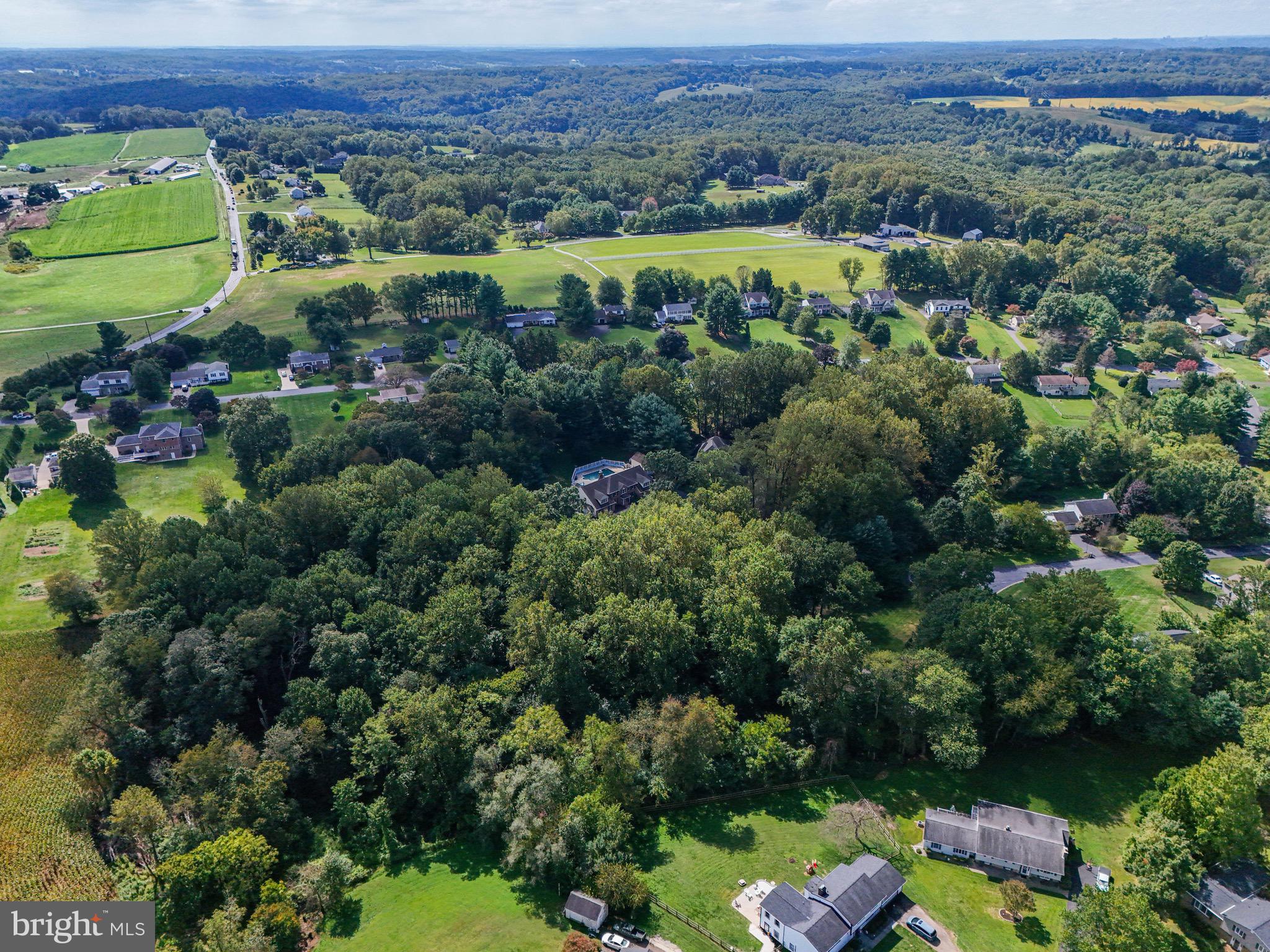 ORCHARD LAKES - Residential