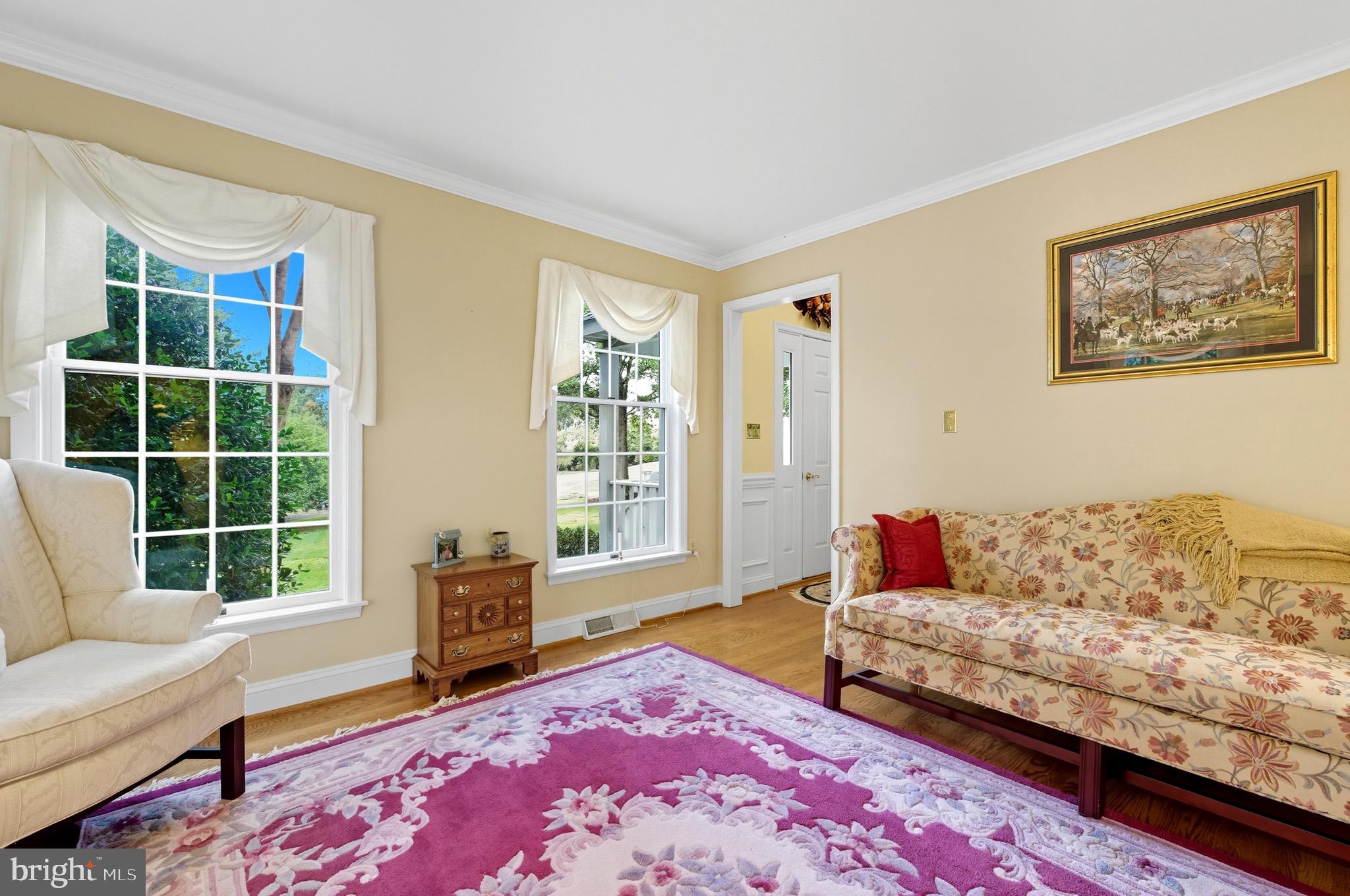 ORCHARD LAKES - Residential