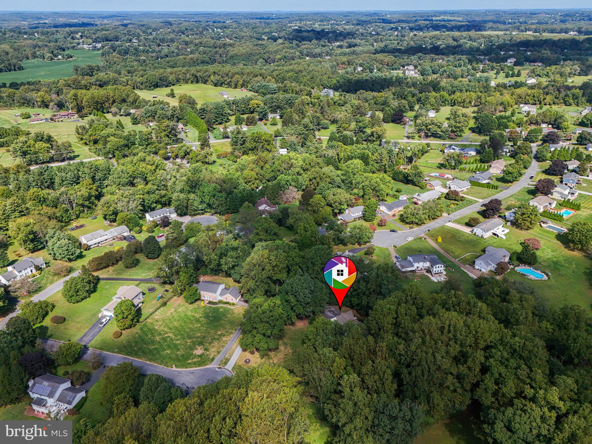 ORCHARD LAKES - Residential