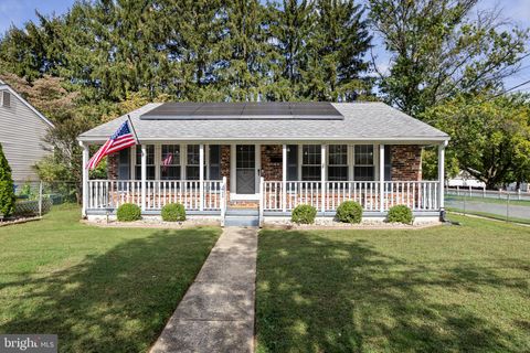 41 ORCHARD AVENUE MAPLE SHADE NJ 08052