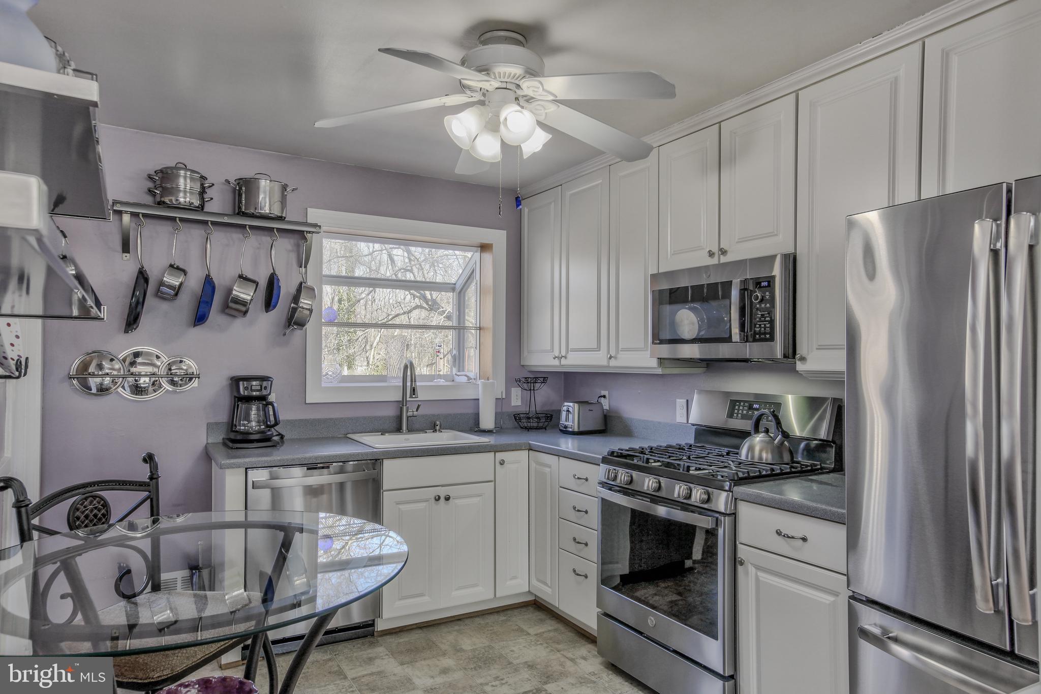 ROCKCREST - Residential