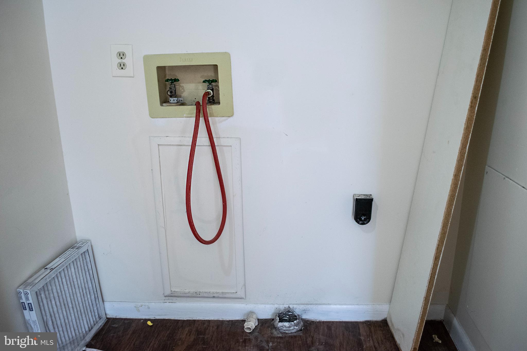 BREEZEWOOD FOREST EAST - Residential