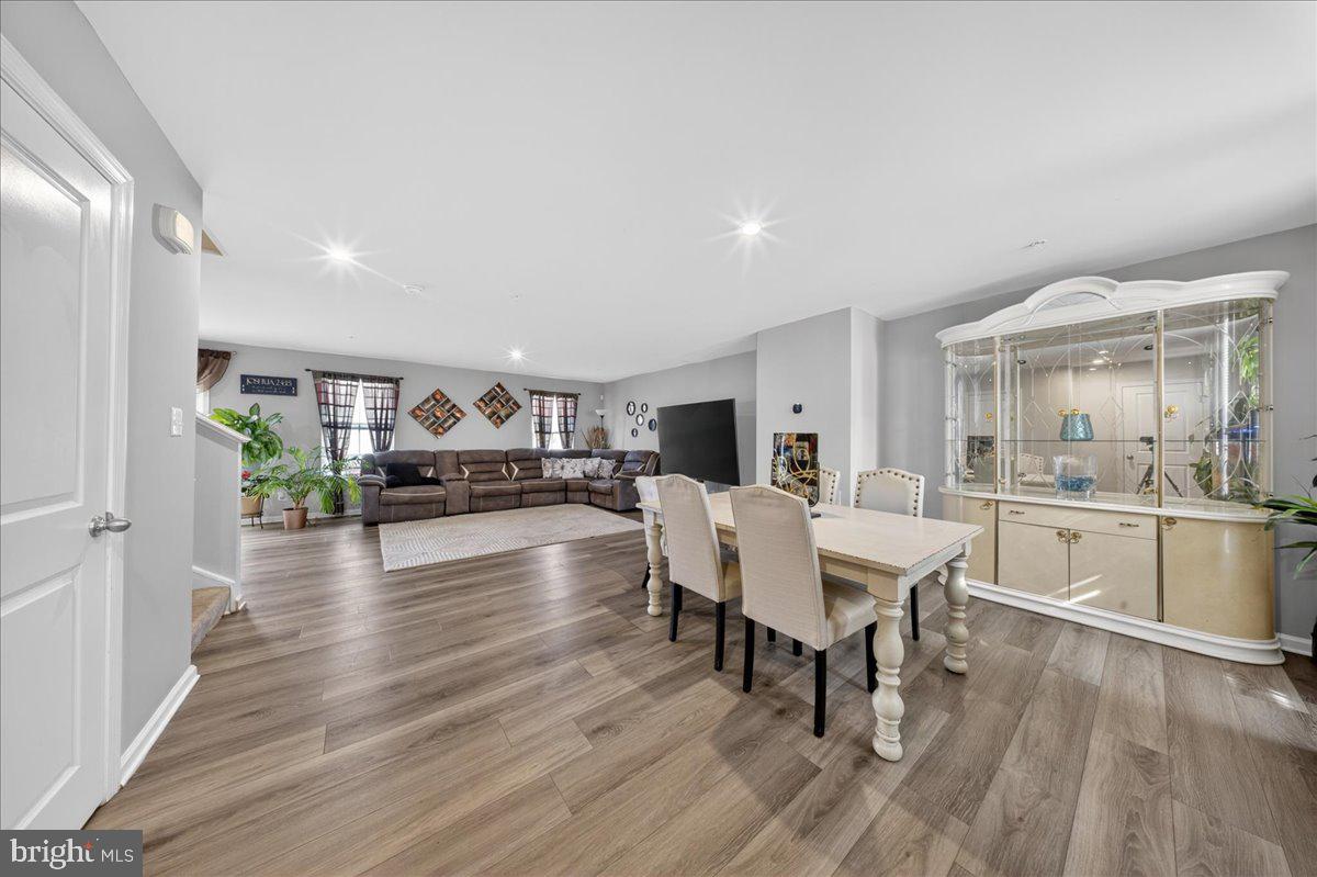 2 RIDGELY FOREST DRIVE