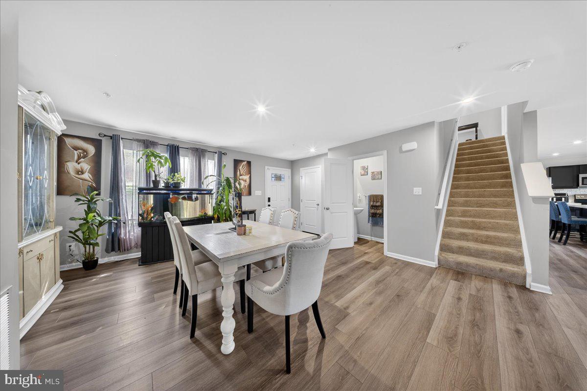 2 RIDGELY FOREST DRIVE