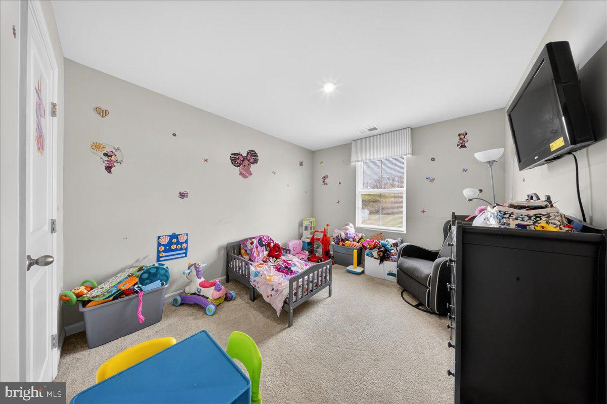 RIDGELY FOREST - Residential