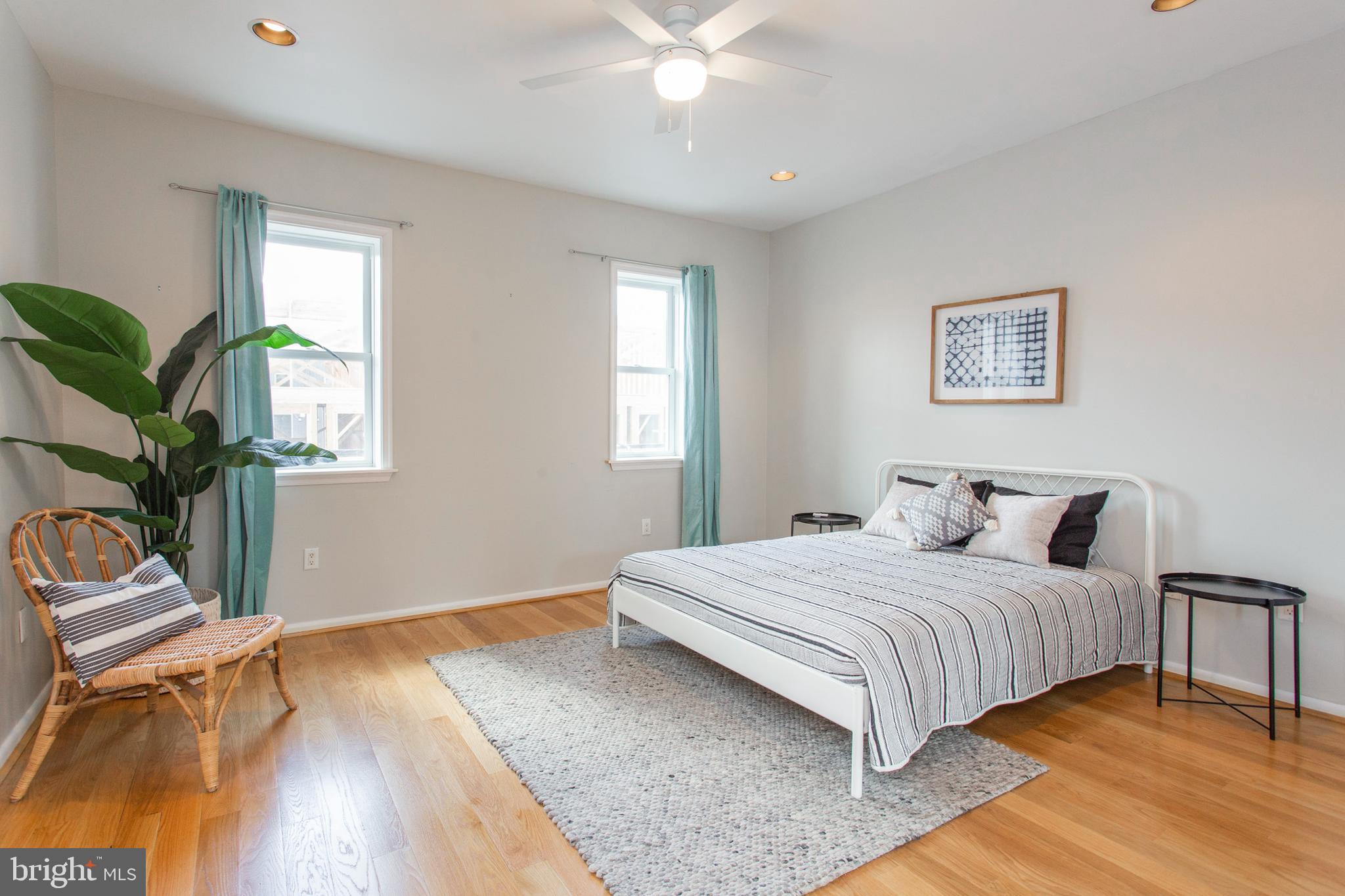 POINT BREEZE - Residential Lease