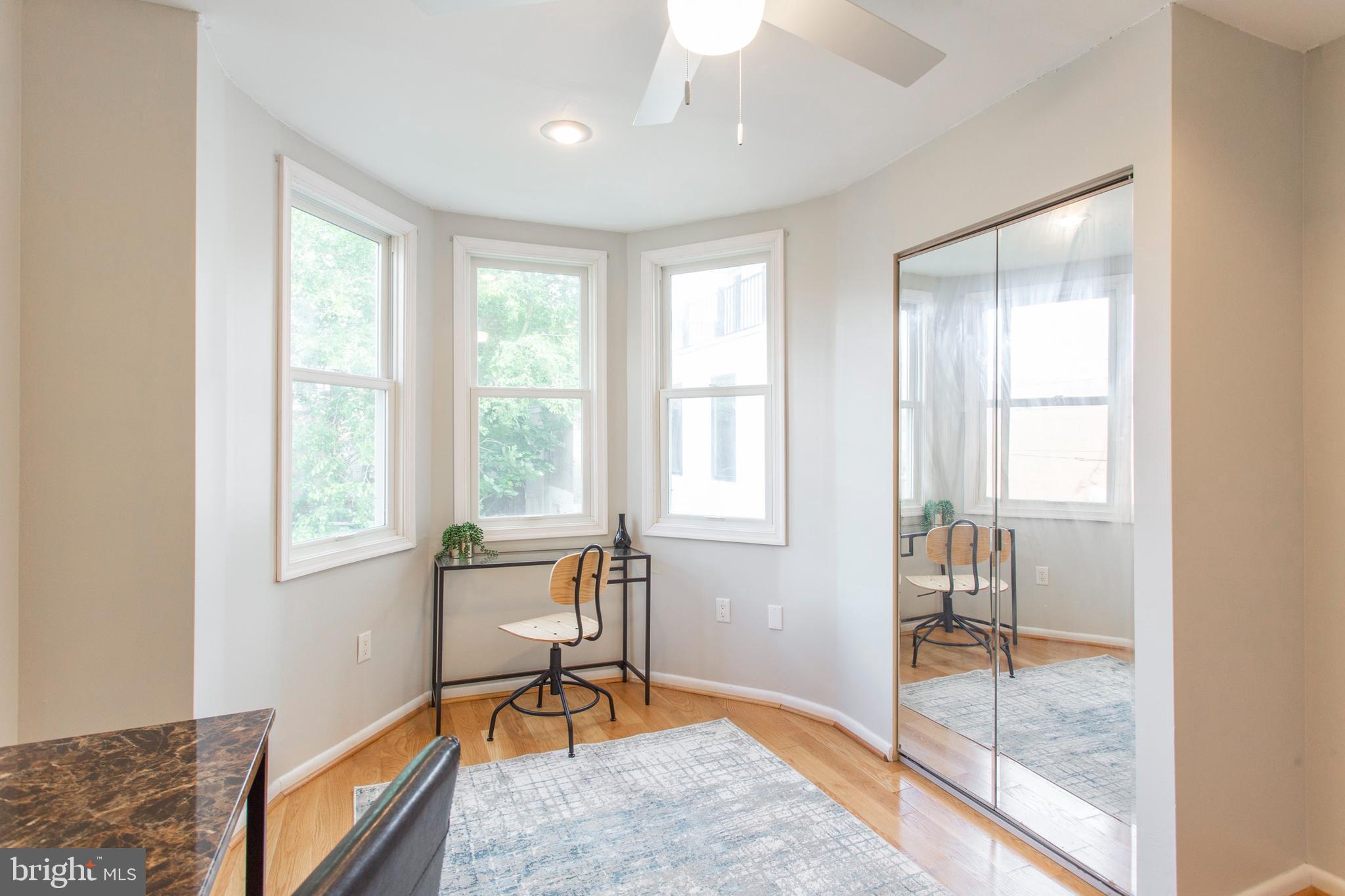 POINT BREEZE - Residential Lease