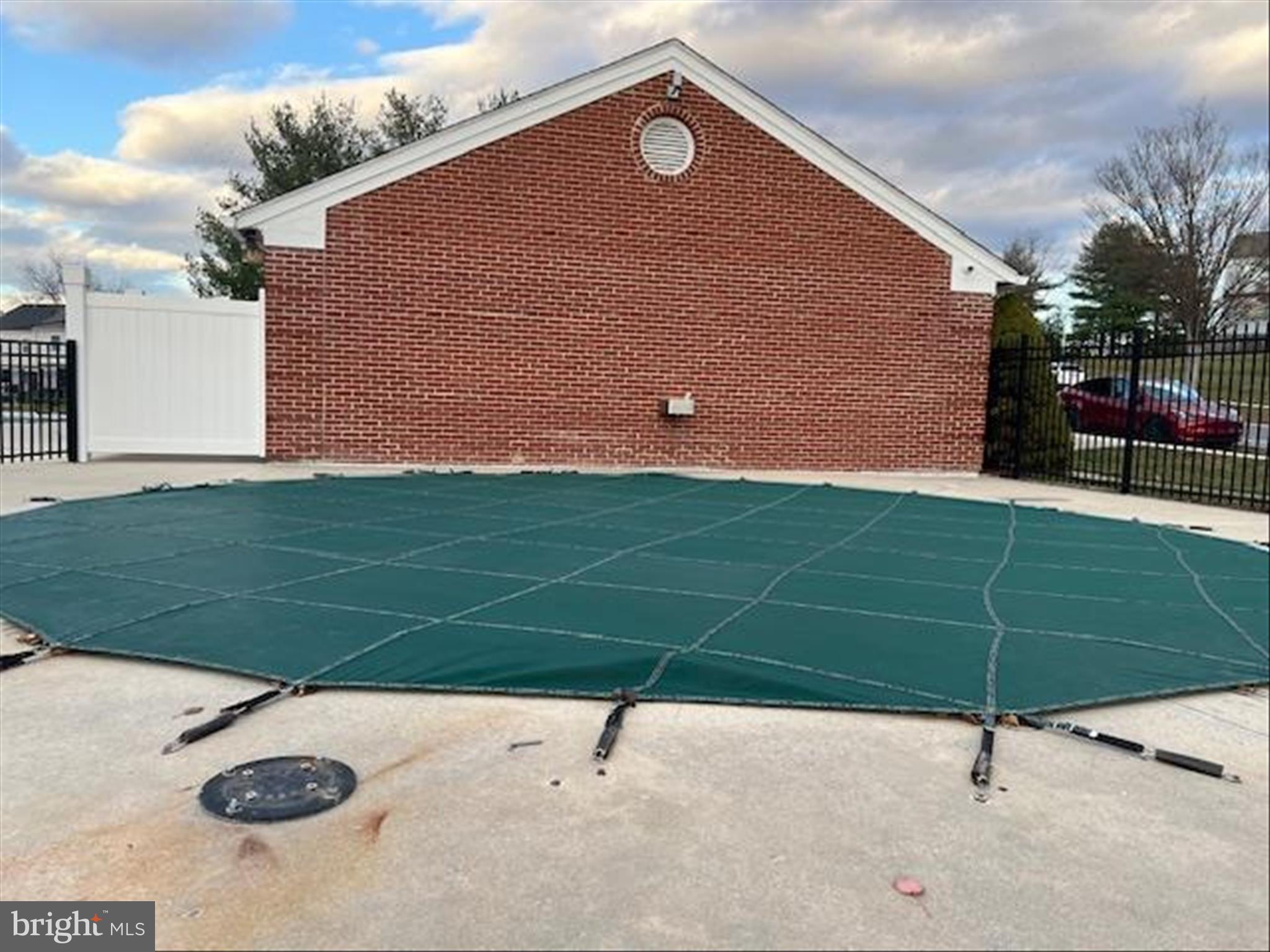 EAGLEHEAD SUMMERFIELD - Residential