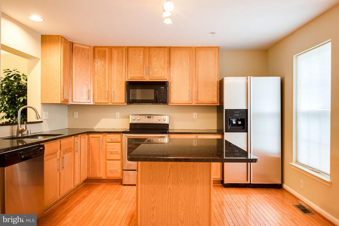 CHARLES CROSSING - Residential