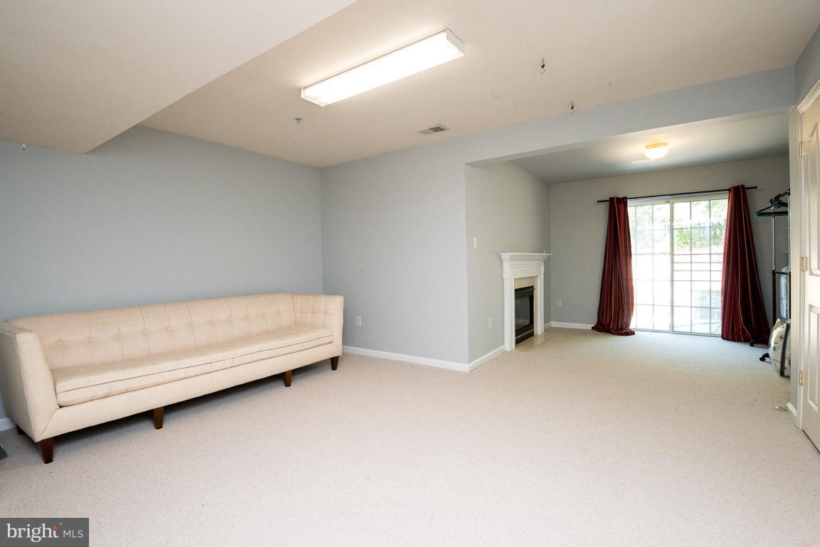 CHARLES CROSSING - Residential