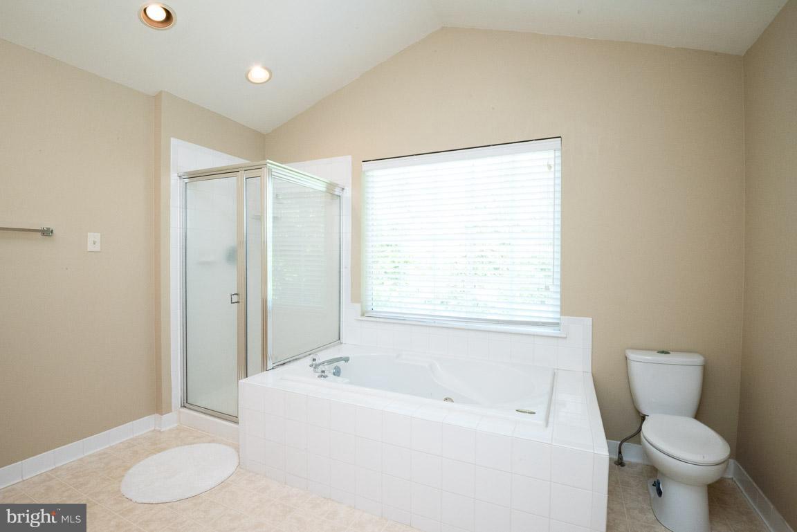 CHARLES CROSSING - Residential