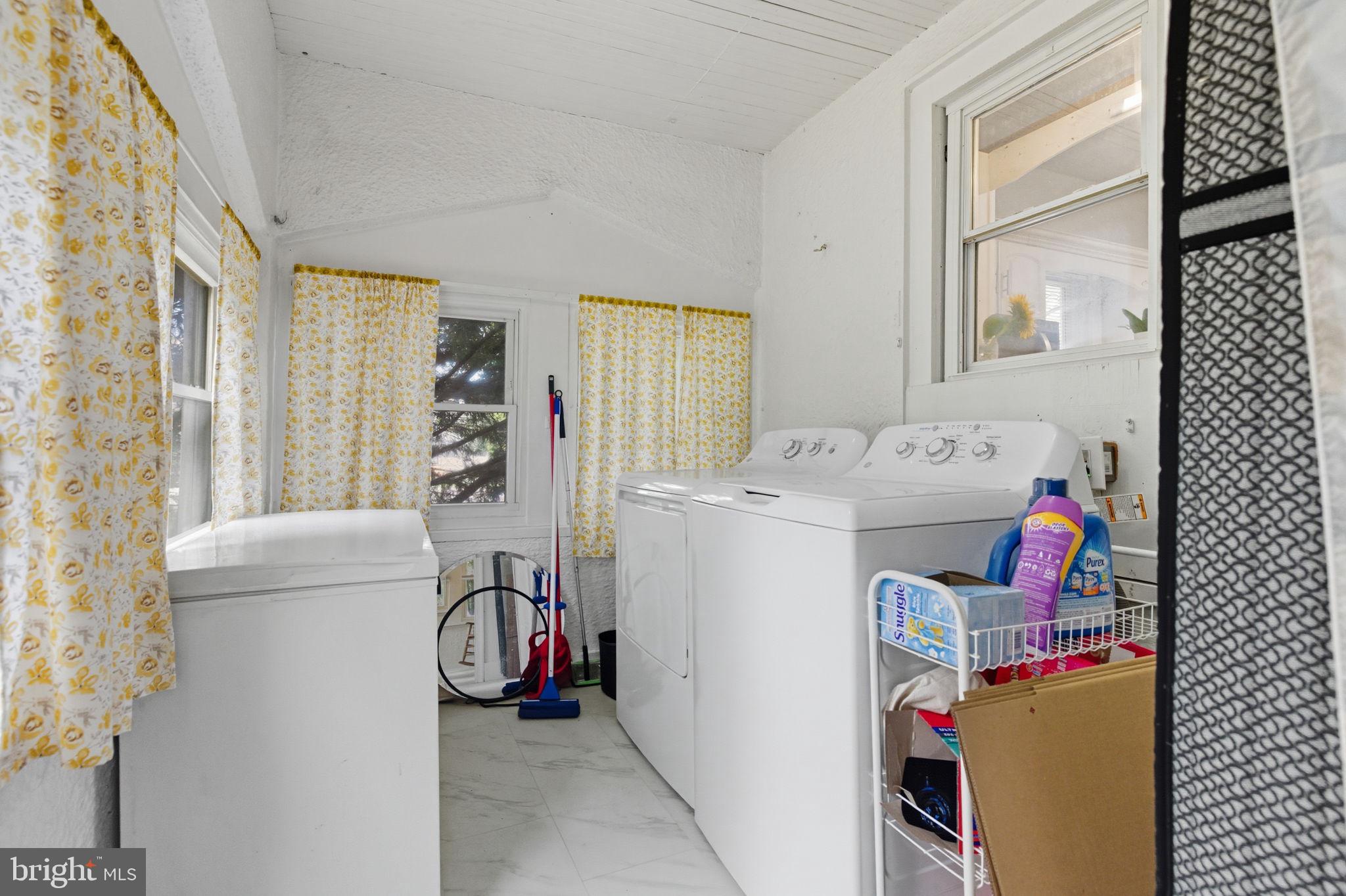 FRONT ROYAL & RIVERTON IMPROVEMENT CO. - Residential