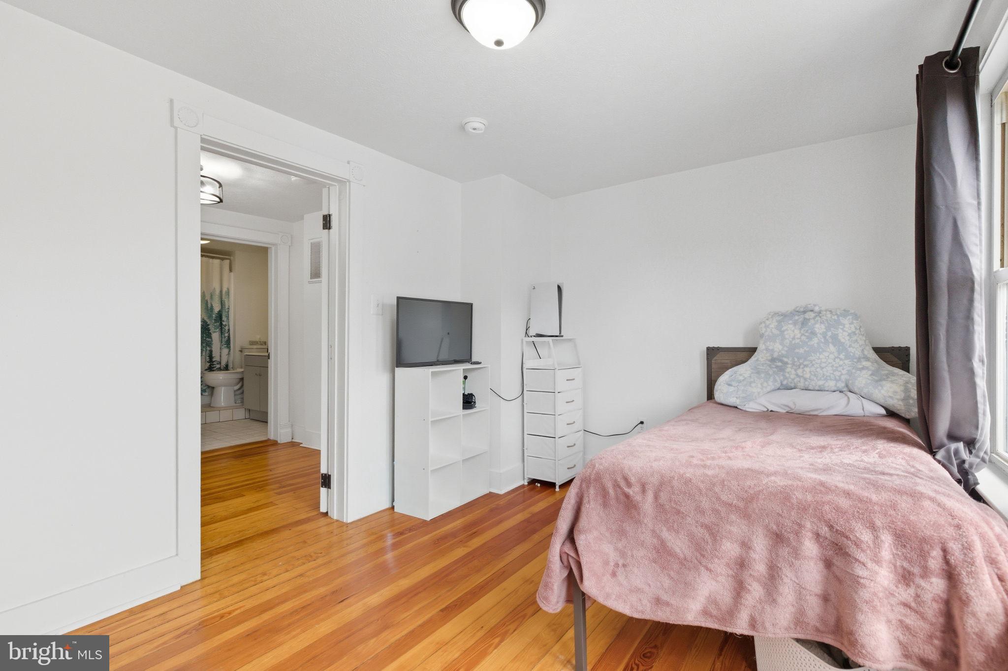 FRONT ROYAL & RIVERTON IMPROVEMENT CO. - Residential